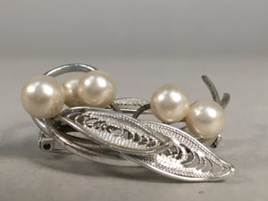 Japanese Pearl Brooch Silver Metal Vtg Pin Badge Artificial White JK101