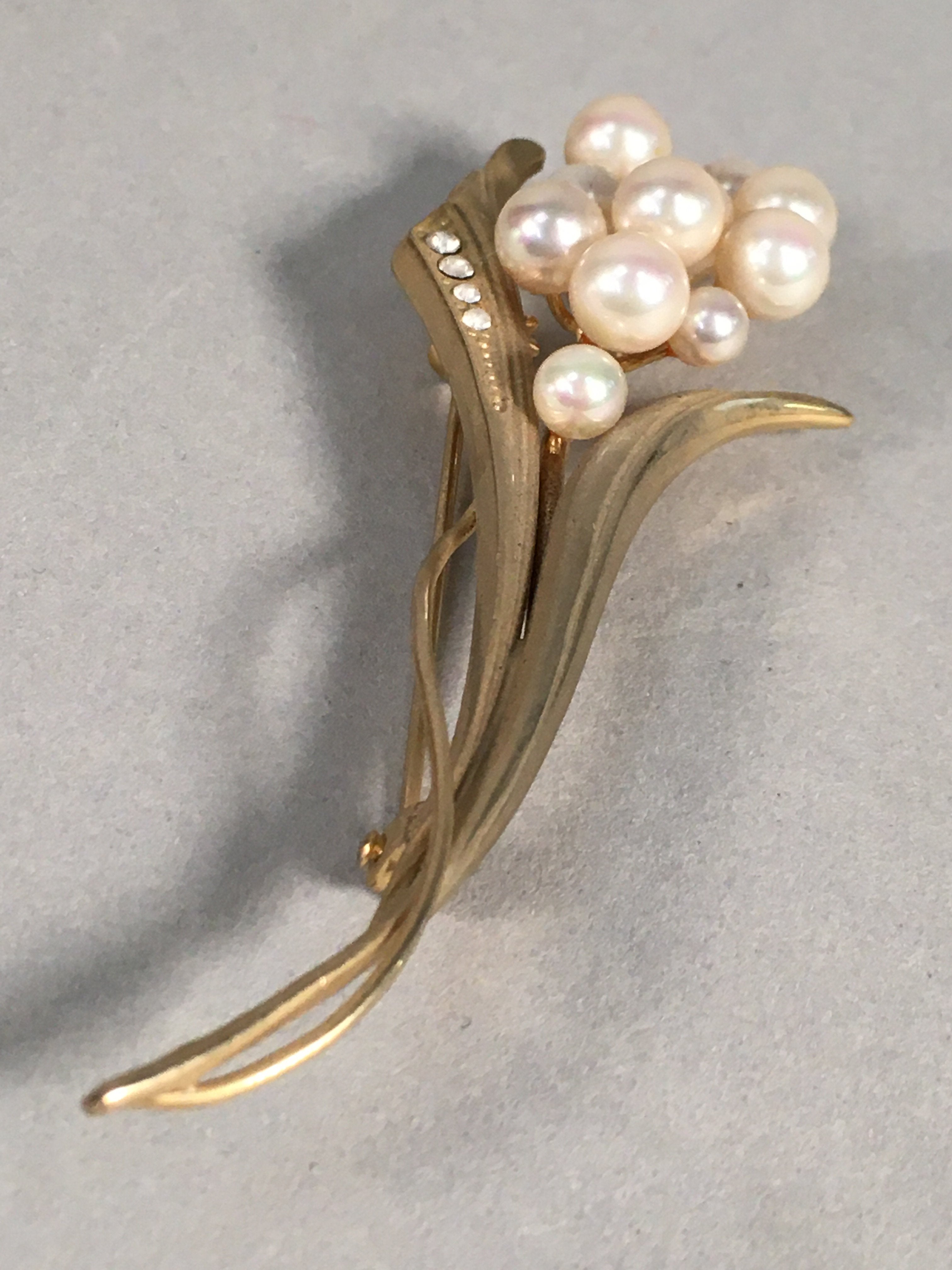 Japanese Pearl Floral Brooch Gold Metal Vtg Pin Artificial White Round JK46