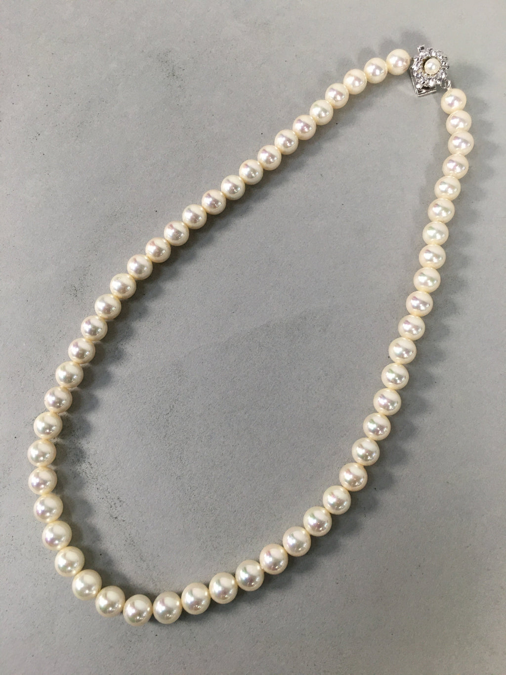 Japanese Pearl Set Necklace Earrings Brooch Vtg Silver Case JK73