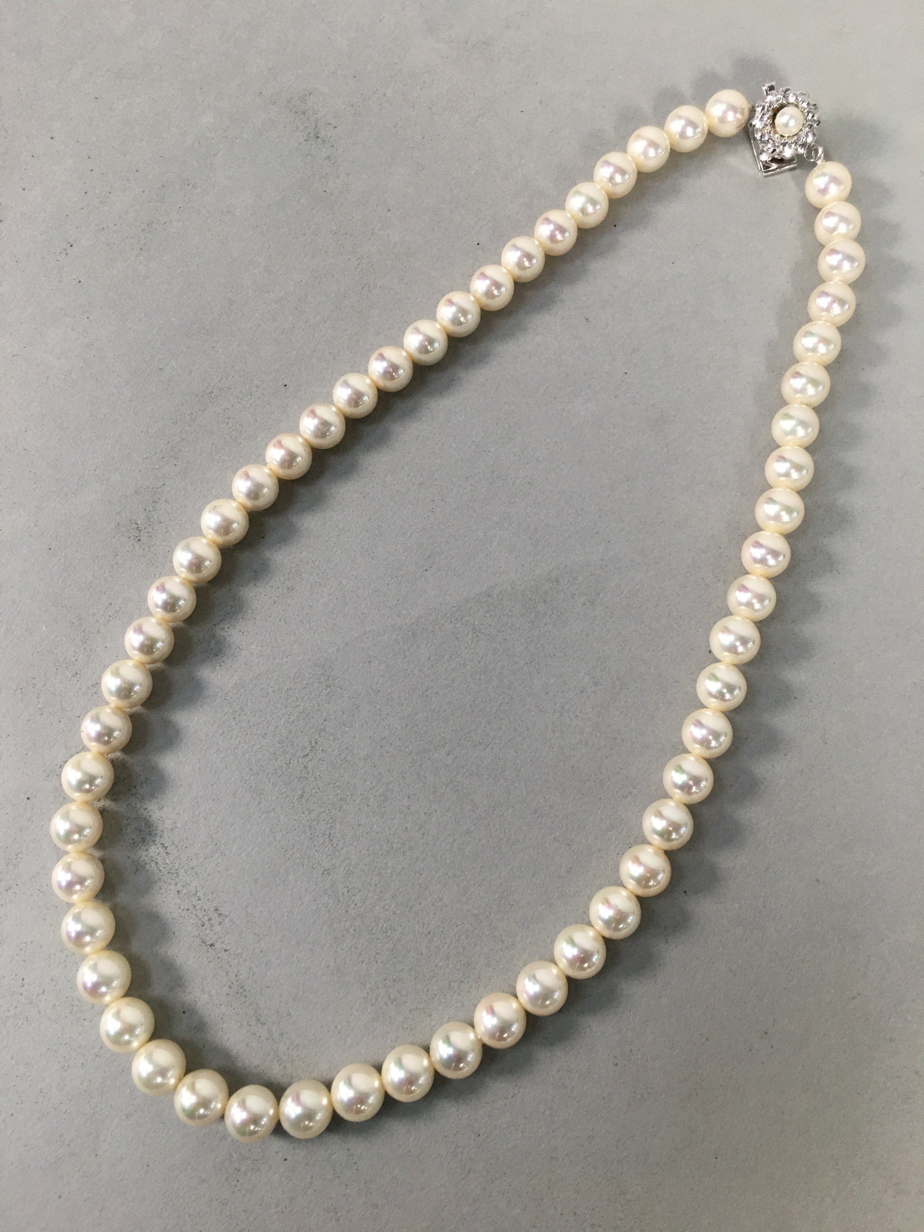 Japanese Pearl Set Necklace Earrings Brooch Vtg Silver Case JK73