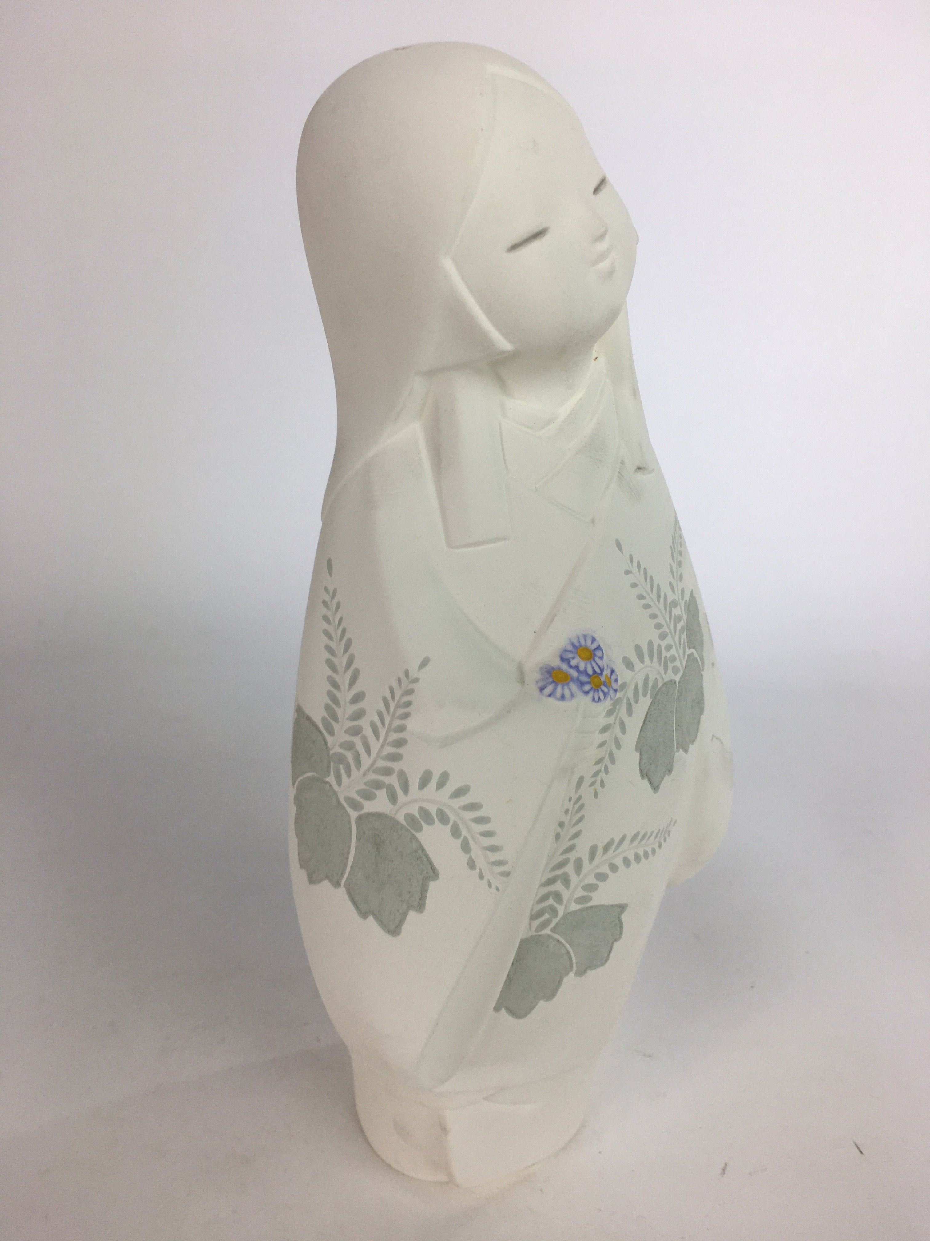 Japanese Plaster Kimono Lady Figurine Vtg Pottery Statue White Doll Okimono BD65