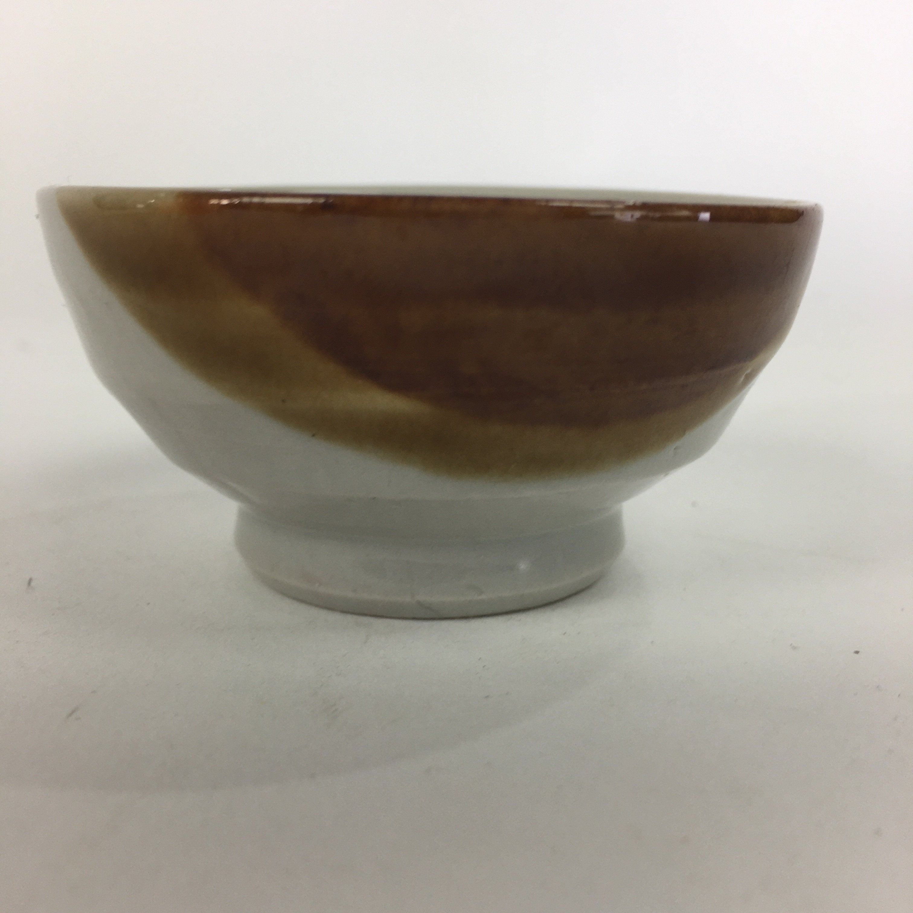 Japanese Pocerain Sake Cup Vtg Guinomi White Brown Kanji Design Ochoko GU979
