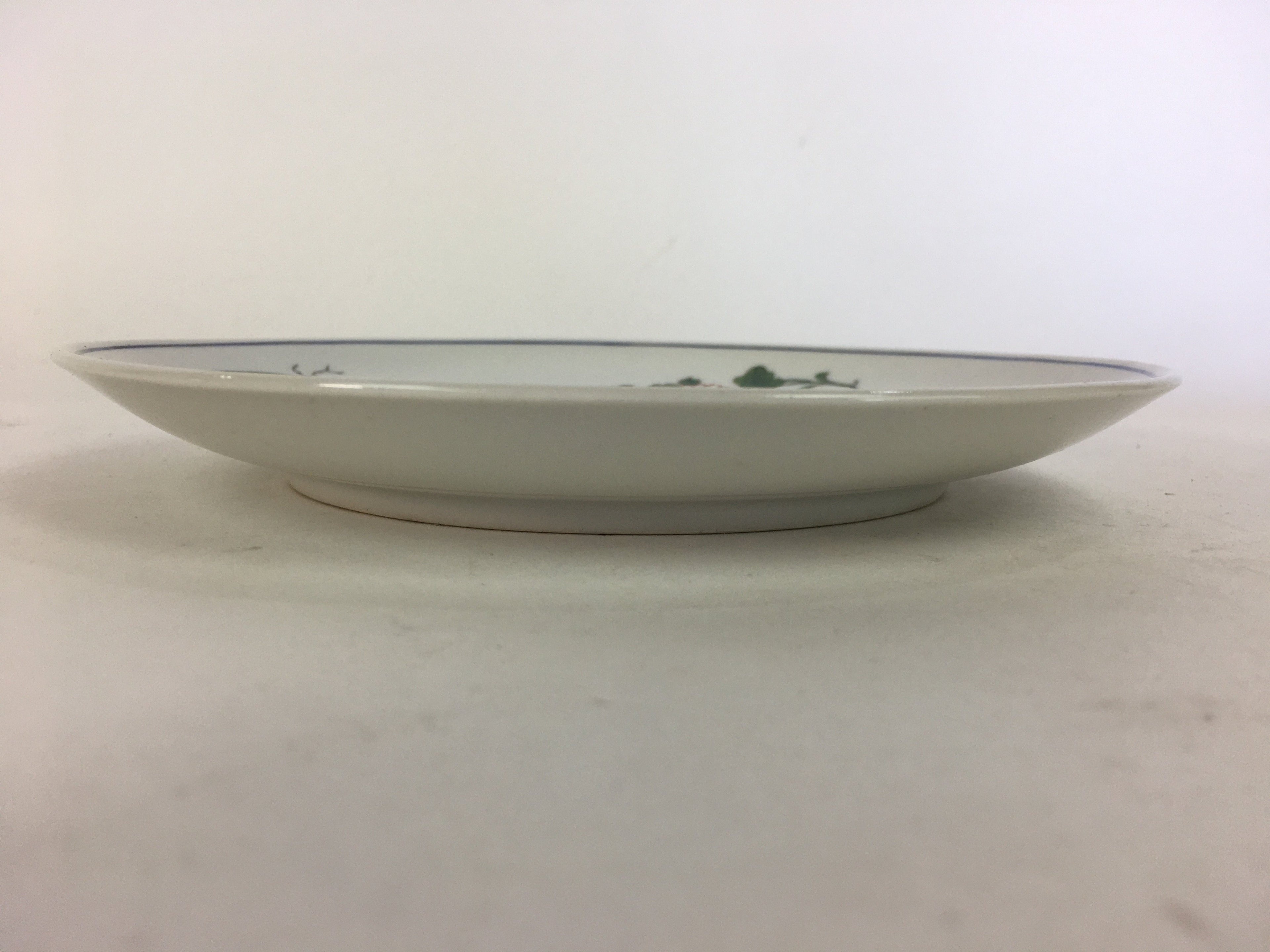 Japanese Porcelain Arita Ware Small Plate Kozara Vtg Round Flower Pattern PP651