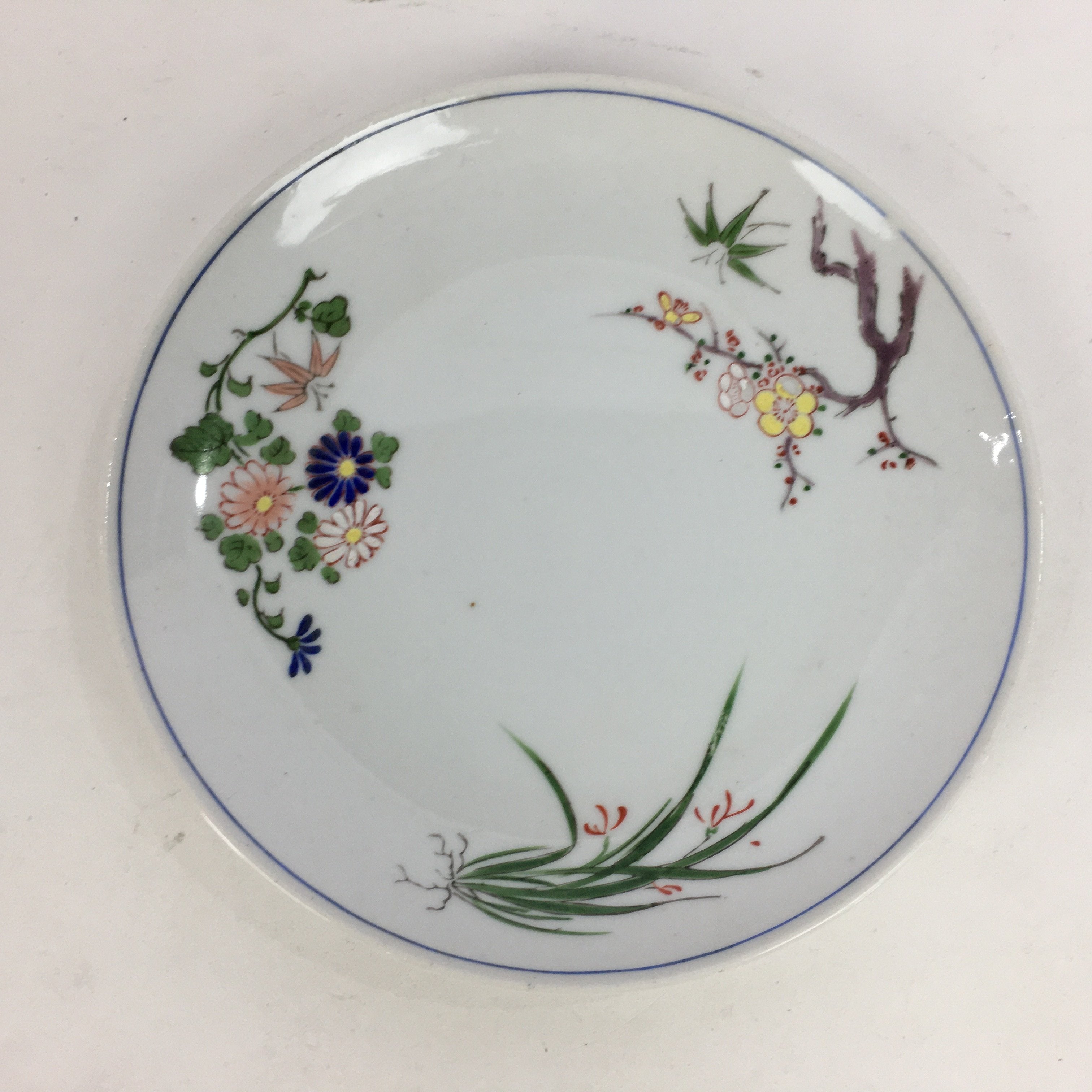 Japanese Porcelain Arita Ware Small Plate Kozara Vtg Round Flower Pattern PP657