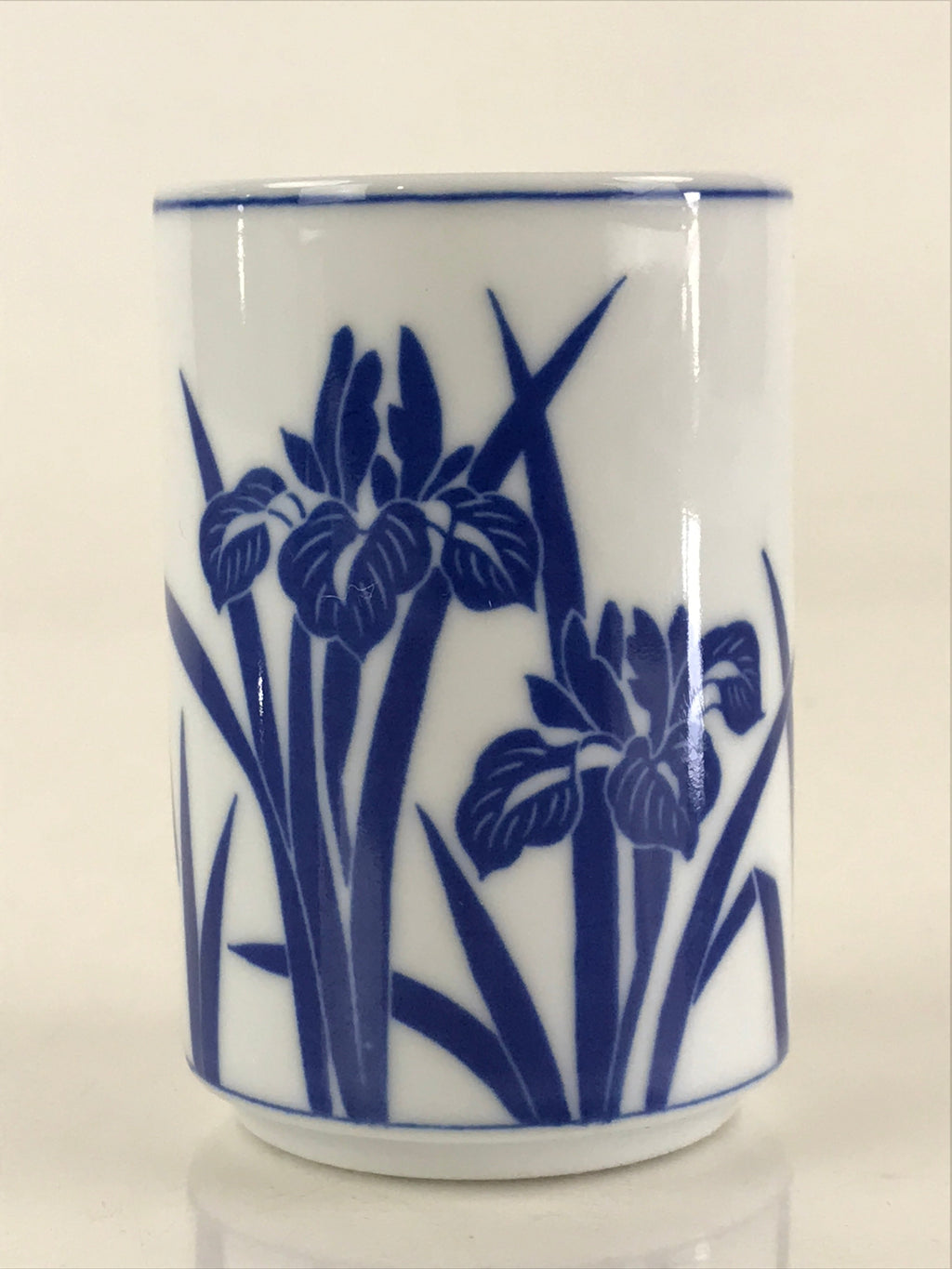 Japanese Porcelain Arita Ware Teacup Yunomi Vtg Blue Sometsuke Iris Sencha TC319