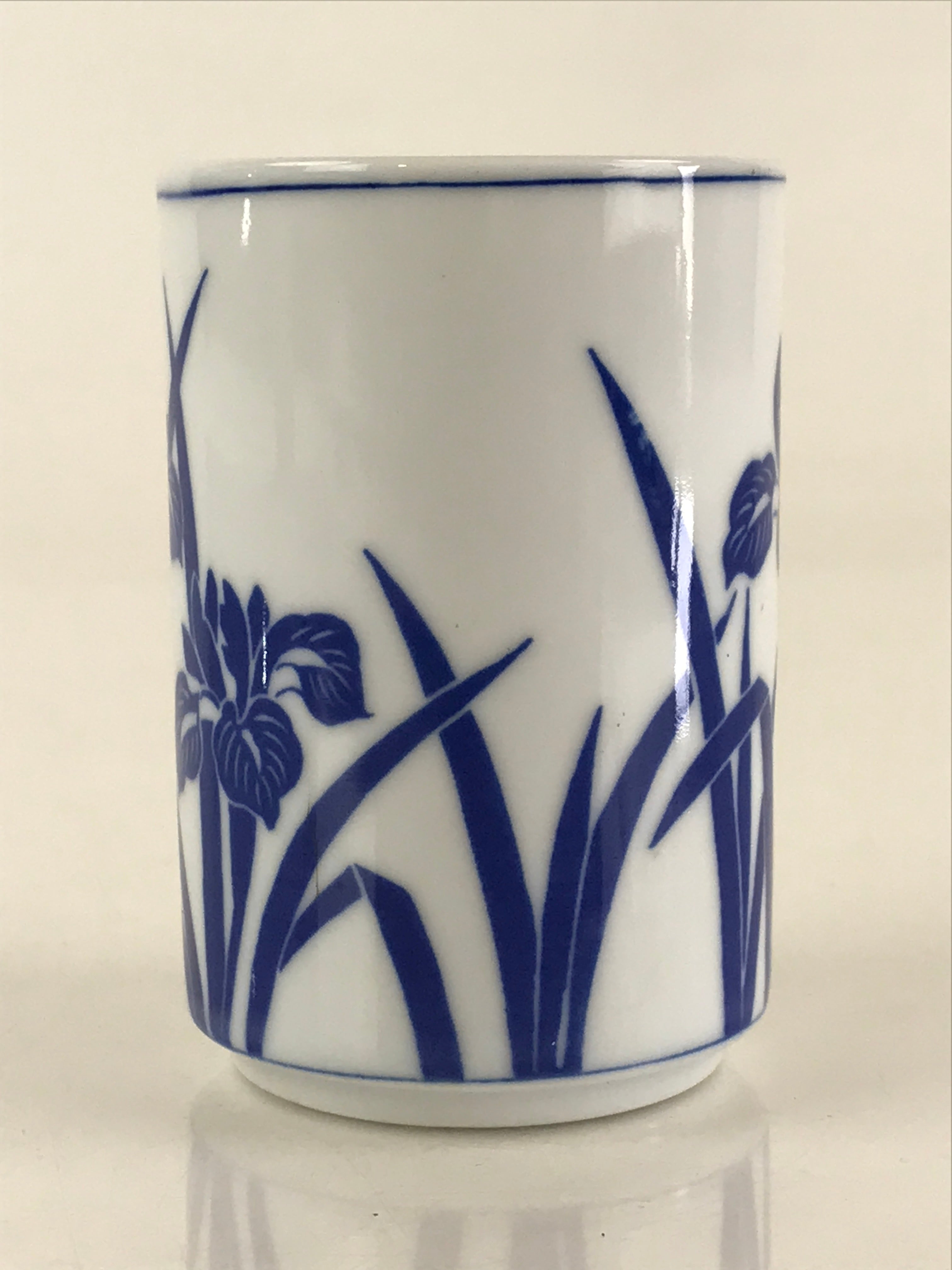 Japanese Porcelain Arita Ware Teacup Yunomi Vtg Blue Sometsuke Iris Sencha TC322
