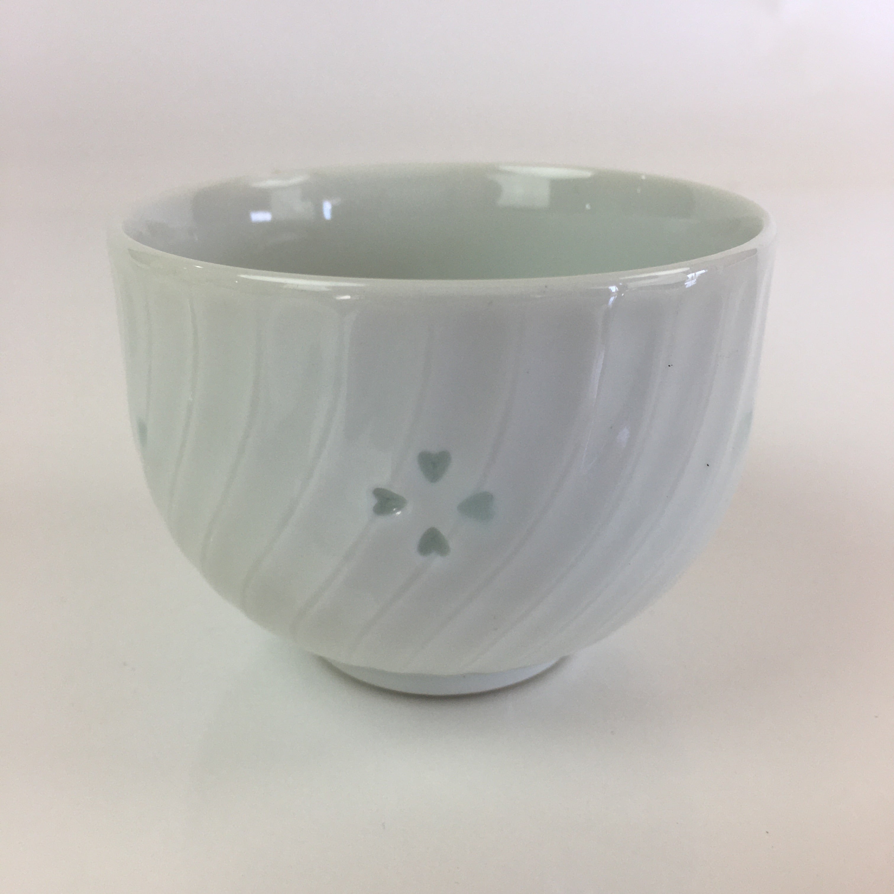 Japanese Porcelain Arita ware Teacup Vtg Yunomi Sencha White TC297