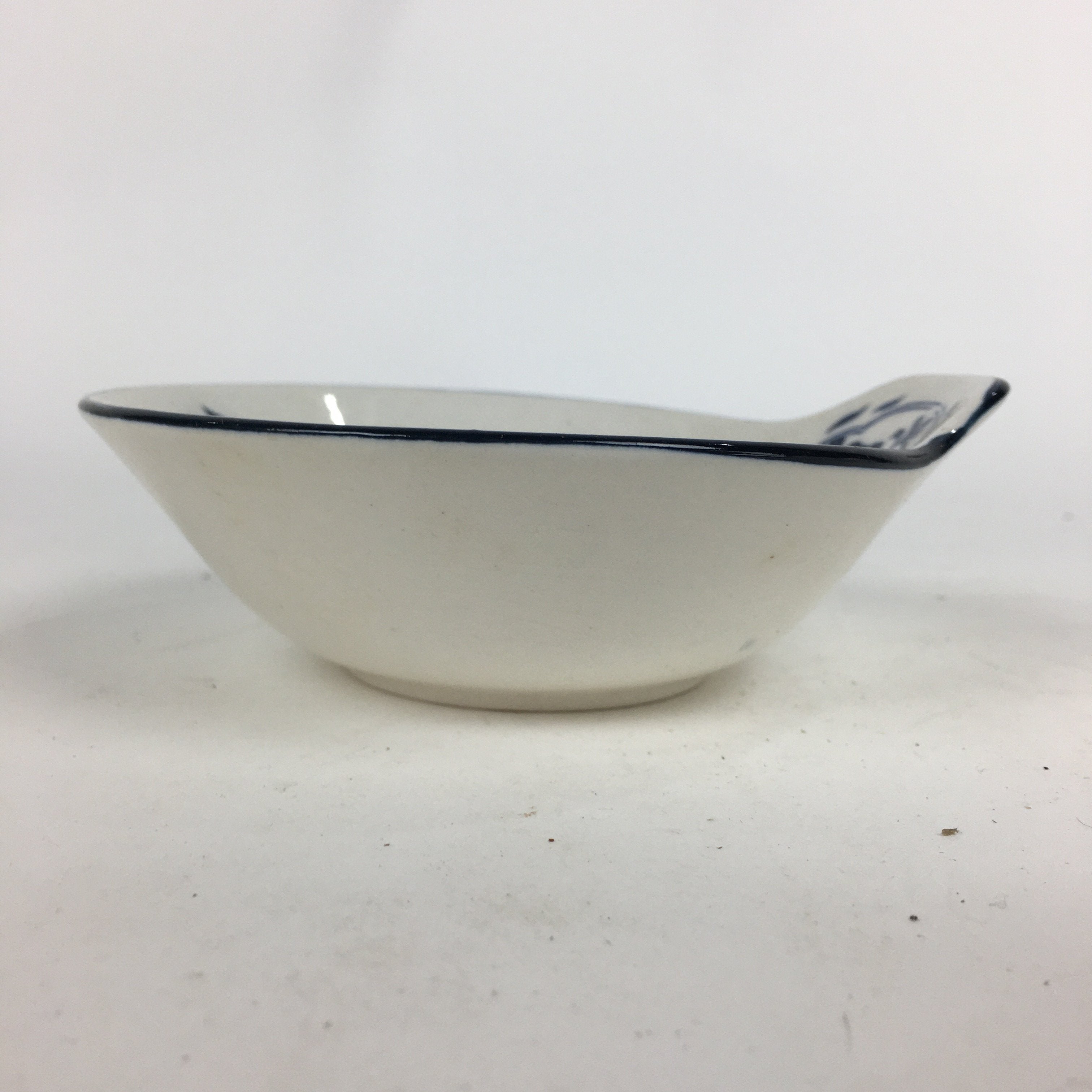 Japanese Porcelain Bowl Vtg Kobachi Blue Sometsuke Flower Bamboo Design QT145