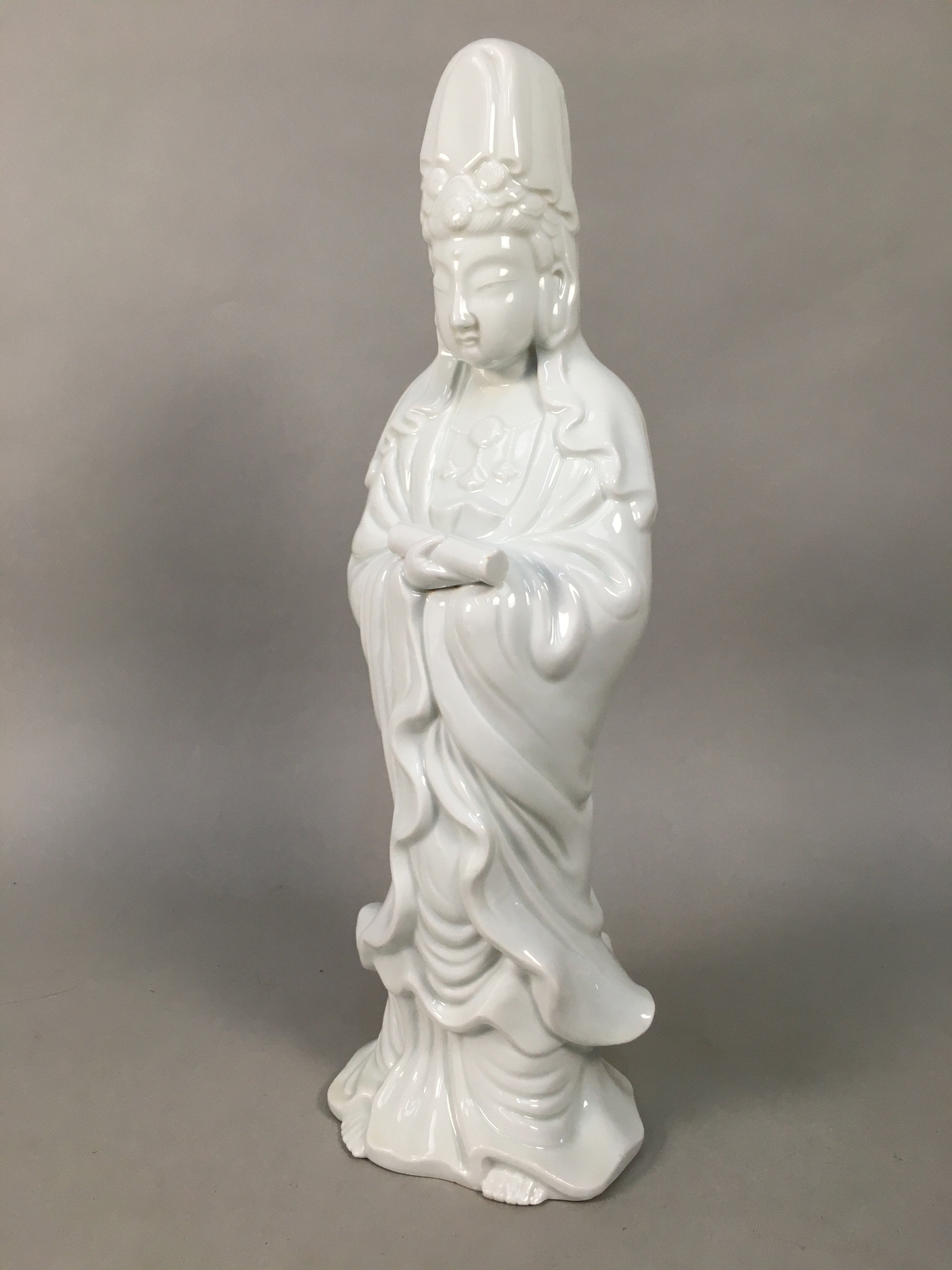 Japanese Porcelain Buddhist Altar Statue Vtg Female Kannon Bosatsu White BD612