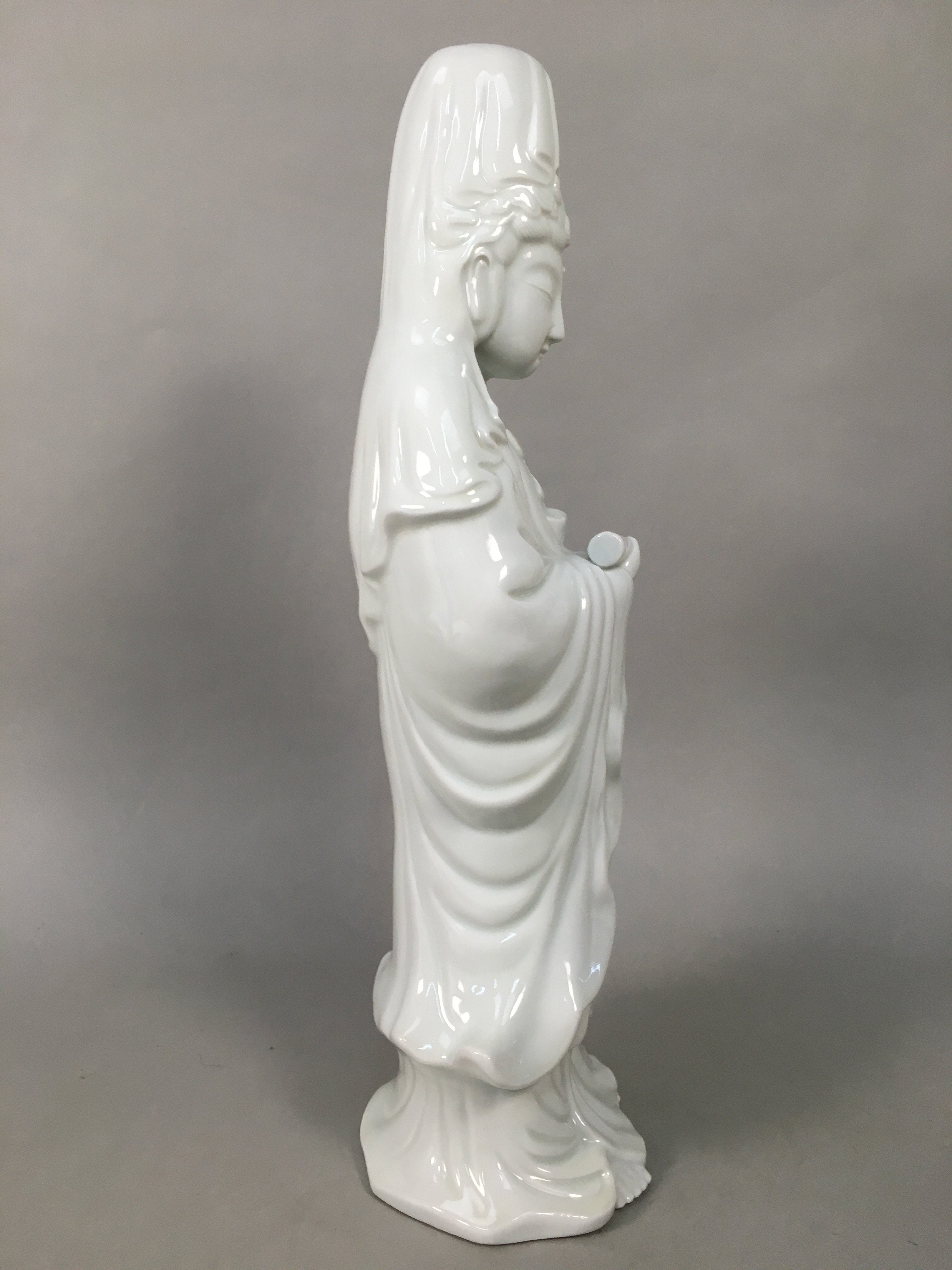 Japanese Porcelain Buddhist Altar Statue Vtg Female Kannon Bosatsu White BD612
