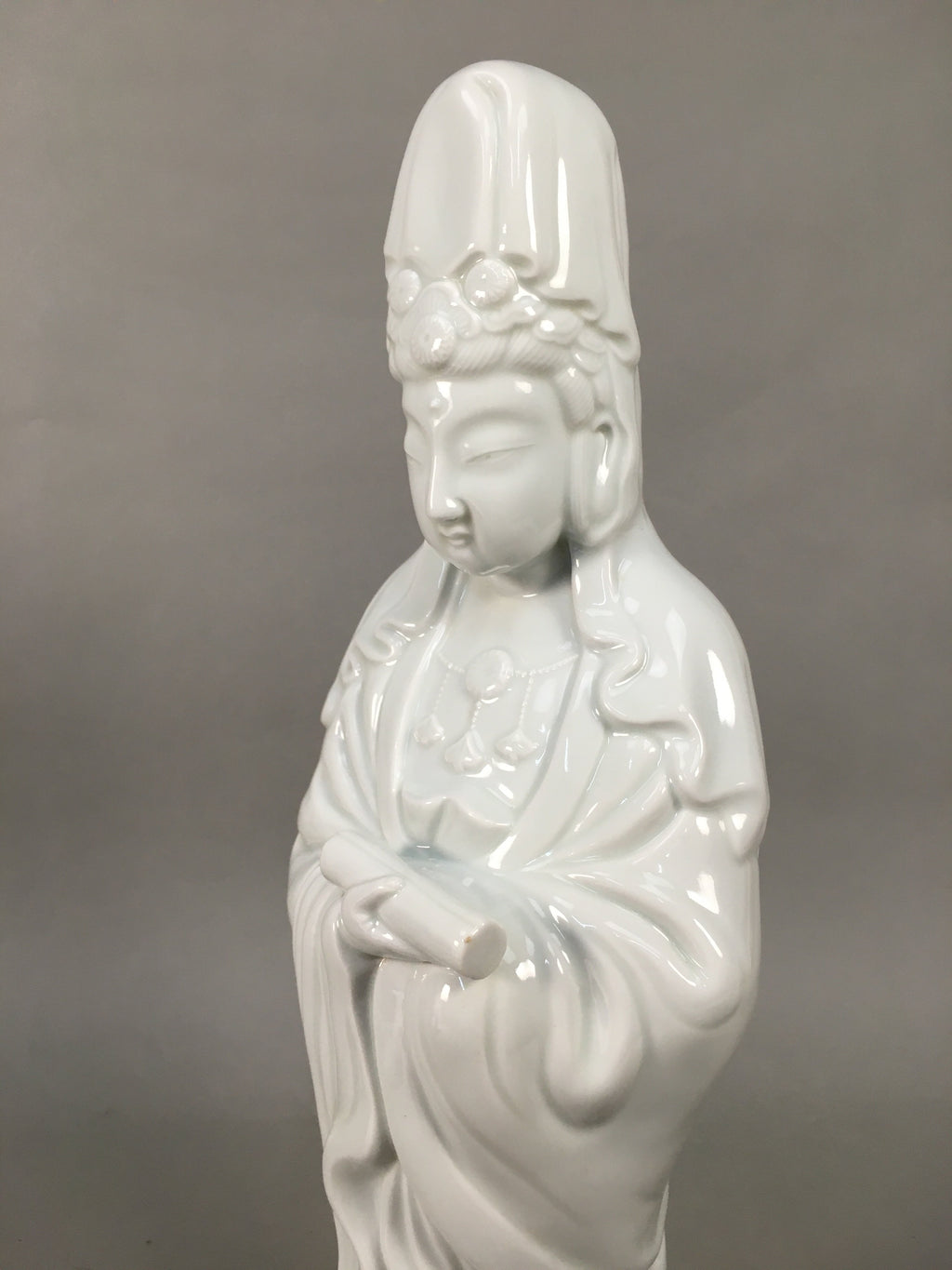 Japanese Porcelain Buddhist Altar Statue Vtg Female Kannon Bosatsu White BD612