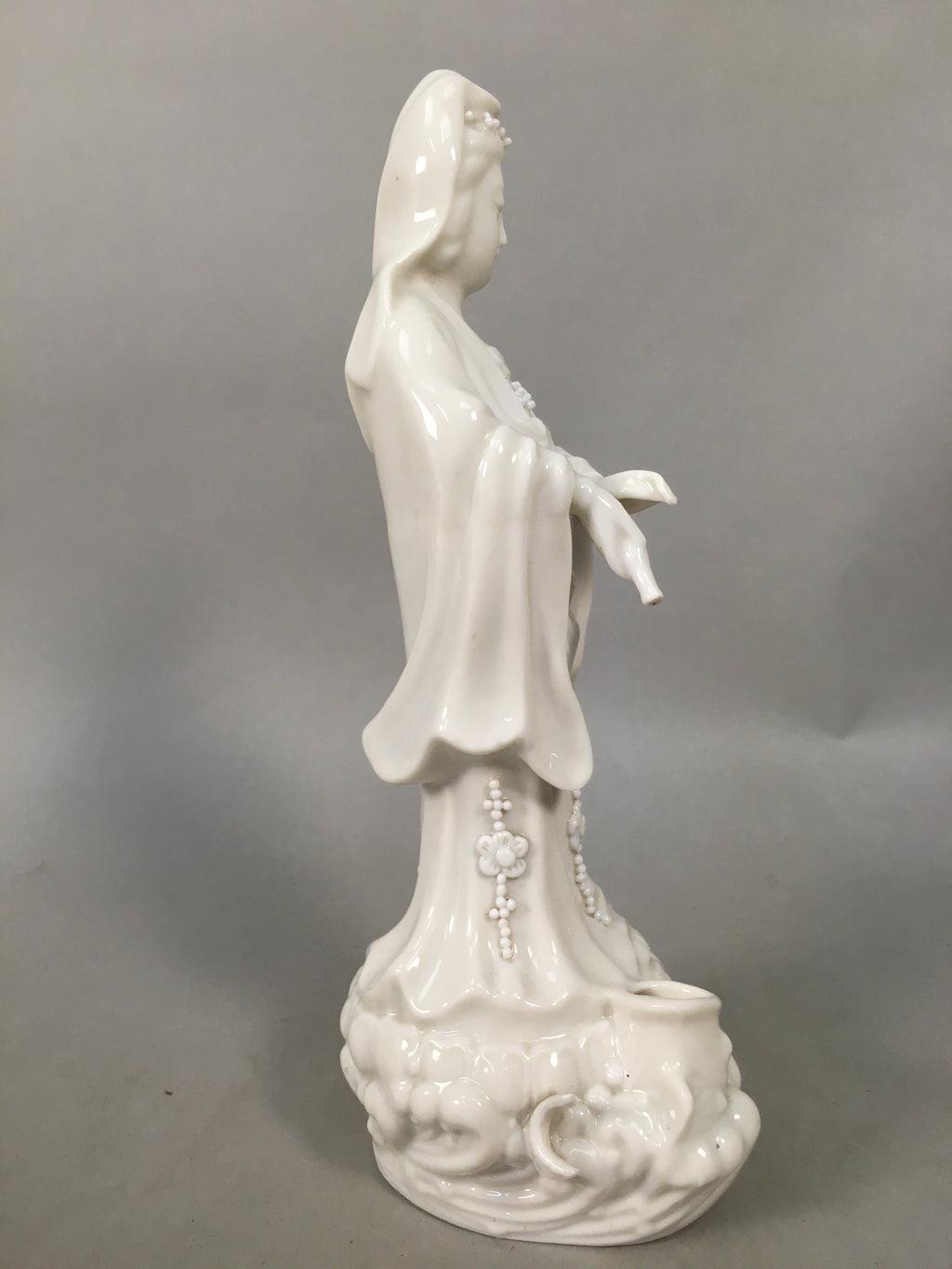 Japanese Porcelain Buddhist Statue Vtg Female Kannon Bosatsu White BD605