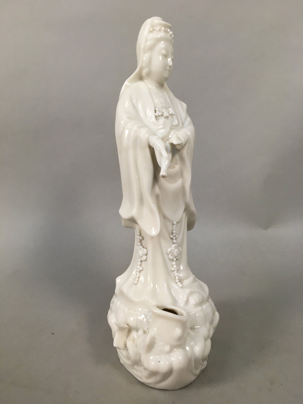 Japanese Porcelain Buddhist Statue Vtg Female Kannon Bosatsu White BD605