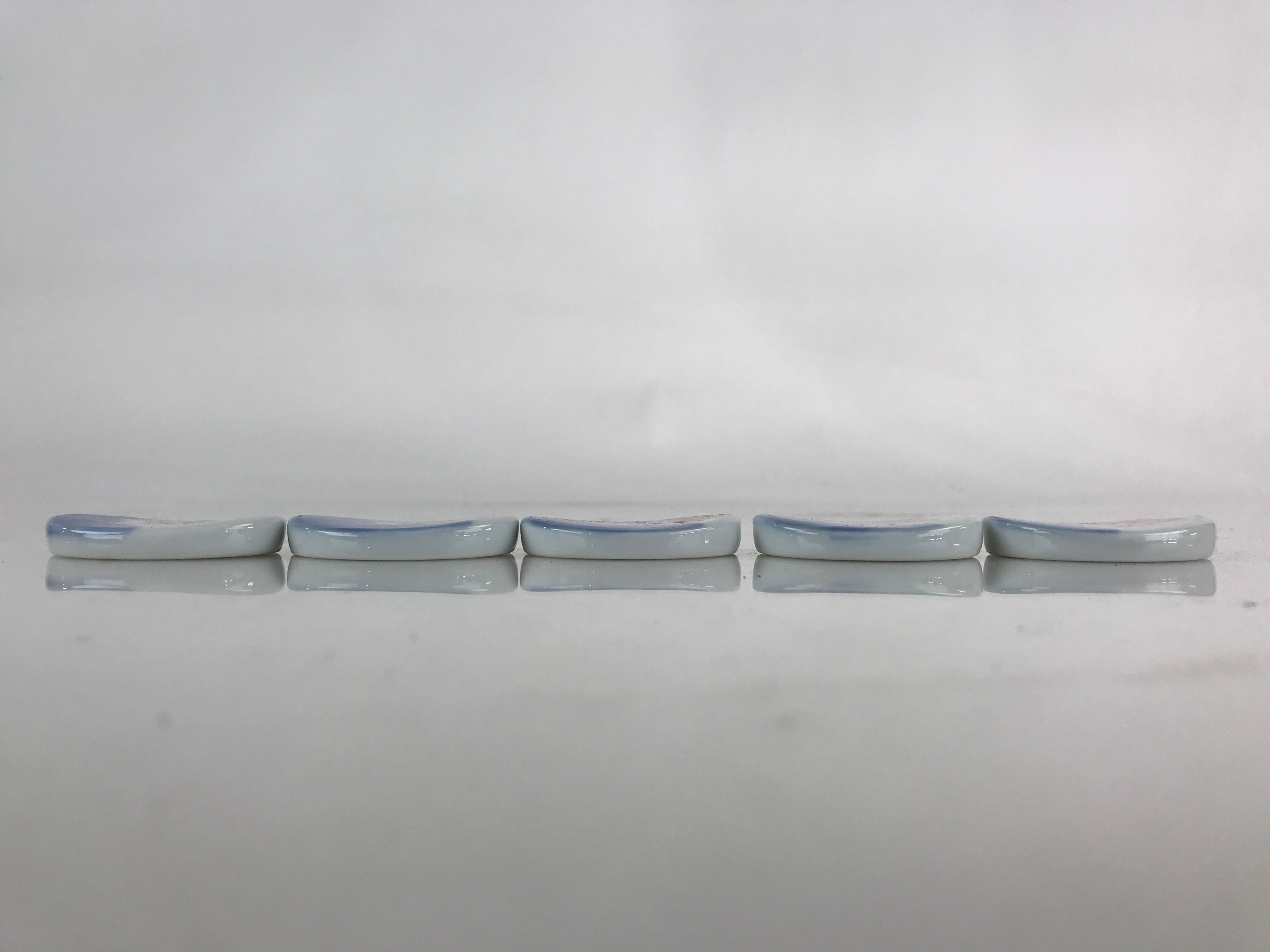 Japanese Porcelain Chopstick Rest Holder 5pc Set Vtg Bellflower Hashioki CR268
