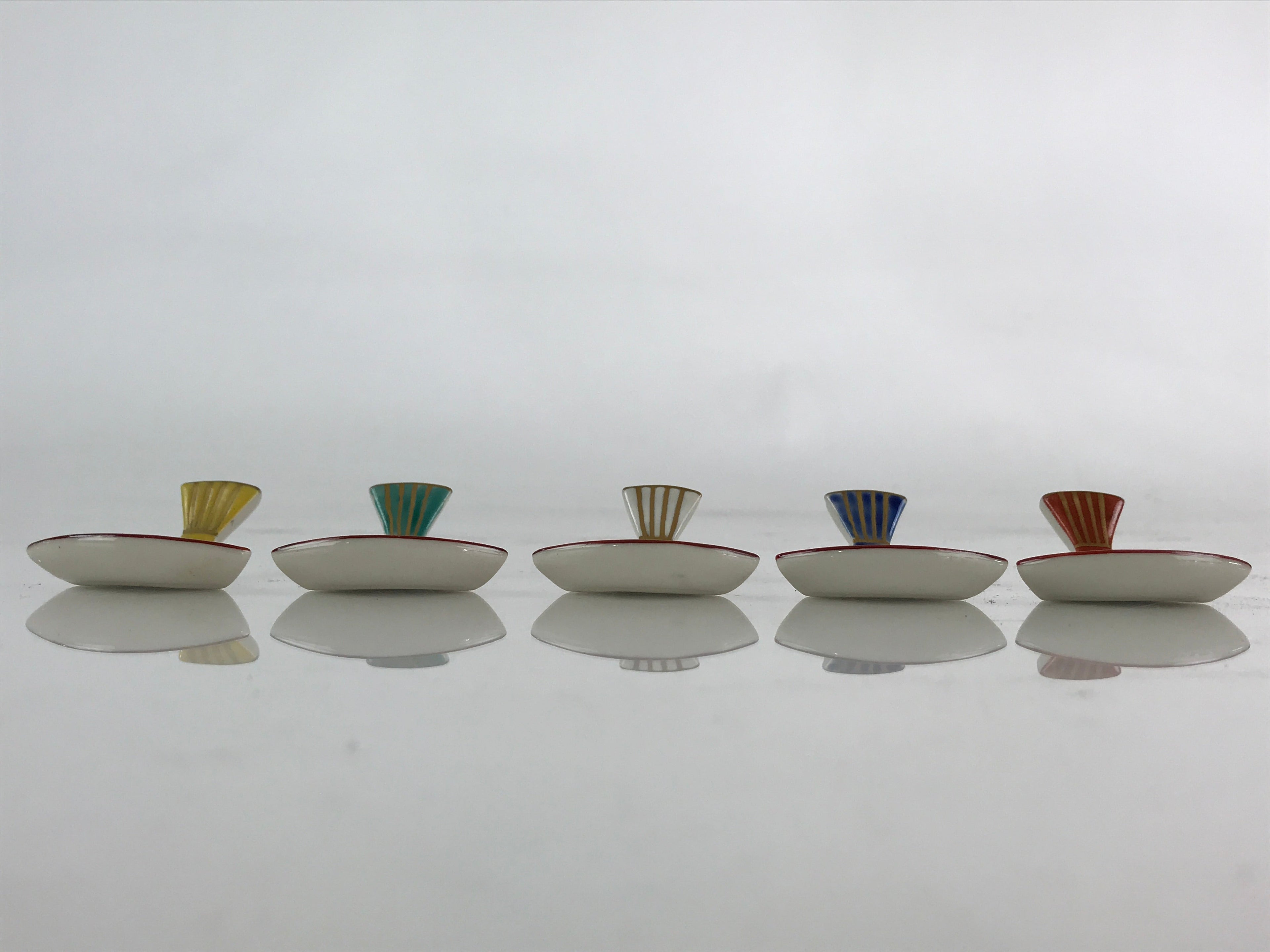 Japanese Porcelain Chopstick Rest Holder 5pc Set Vtg Folding Fan Hashioki CR267