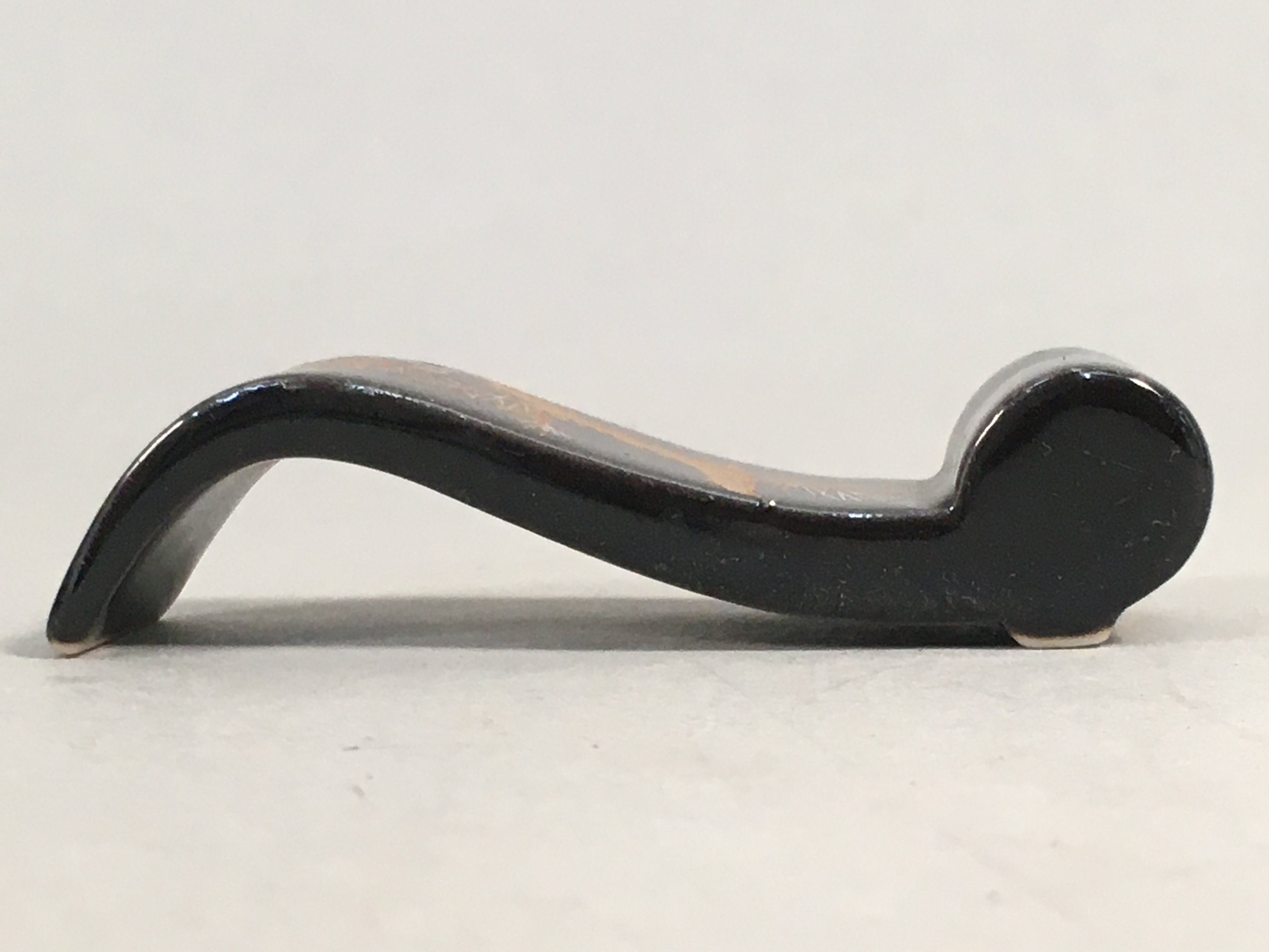 Japanese Porcelain Chopstick Rest Holder Vtg Black Gold Pine Tree Scroll CR196