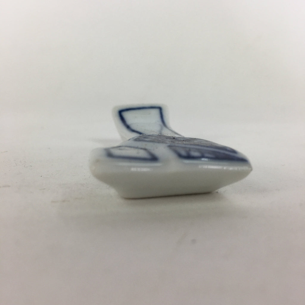 Japanese Porcelain Chopstick Rest Holder Vtg Blue Ribbon Tied Shape Hashioki CR2