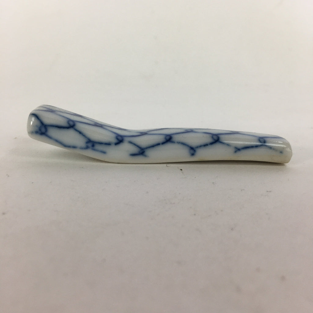 Japanese Porcelain Chopstick Rest Holder Vtg Blue Sometsuke Net Hashioki CR247
