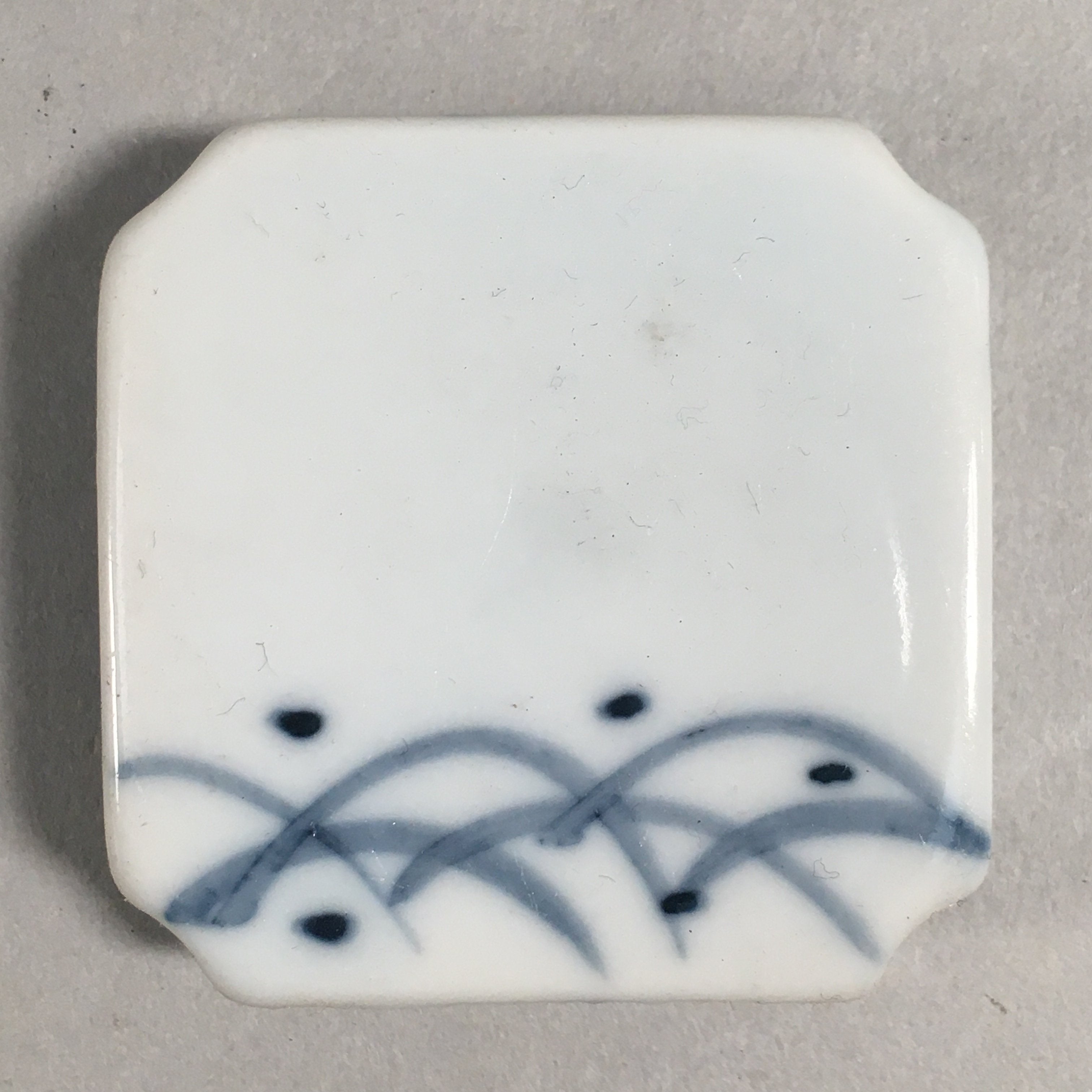 Japanese Porcelain Chopstick Rest Holder Vtg Blue White Sometsuke CR187