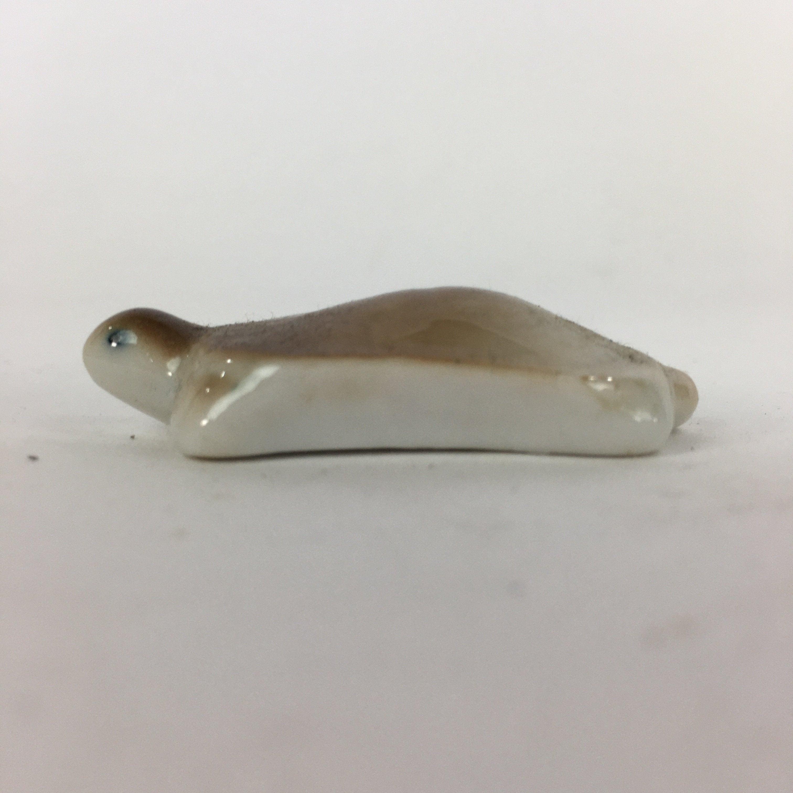 Japanese Porcelain Chopstick Rest Holder Vtg Brown turtle Shape Hashioki CR219