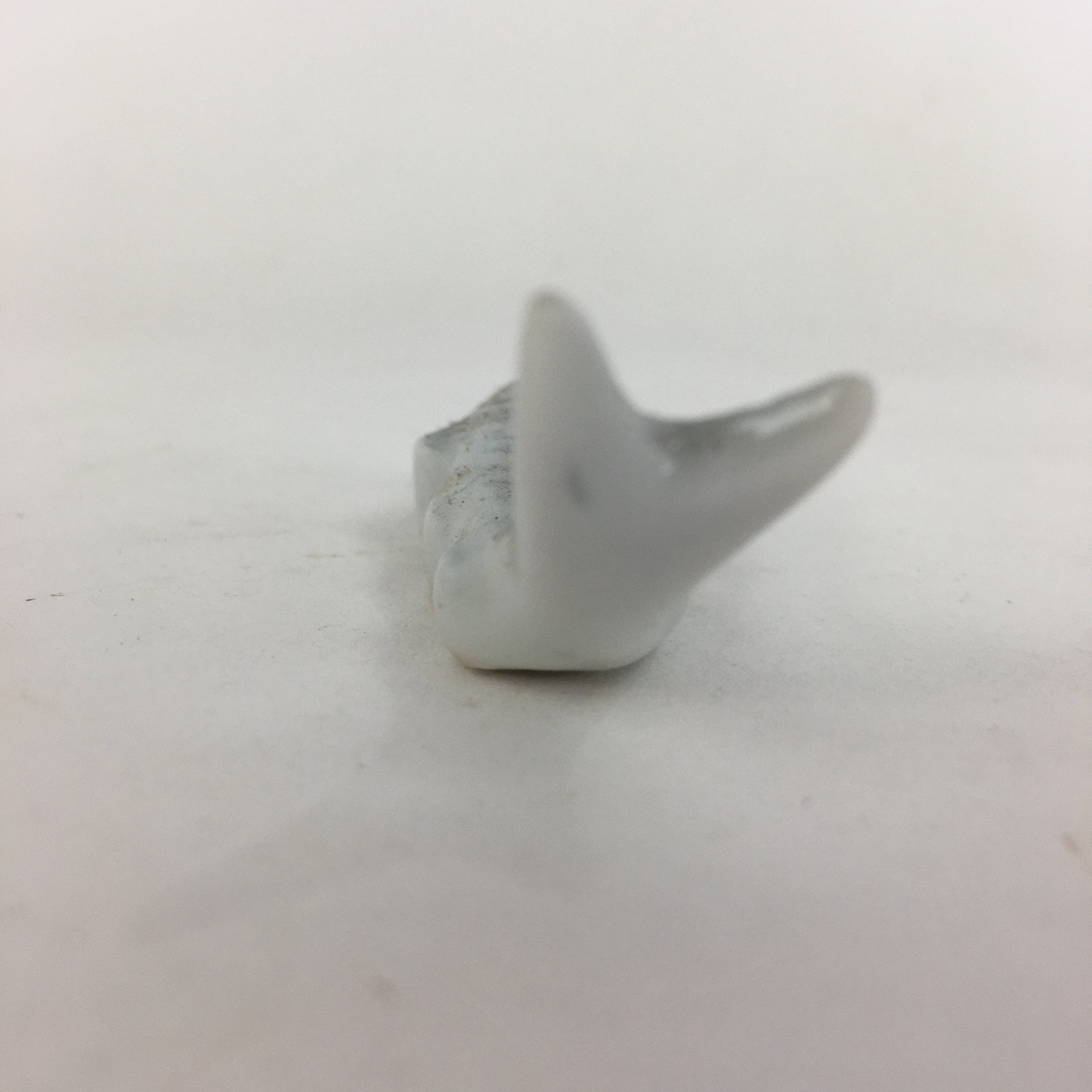 Japanese Porcelain Chopstick Rest Holder Vtg Gray Fish Shape Hashioki CR217