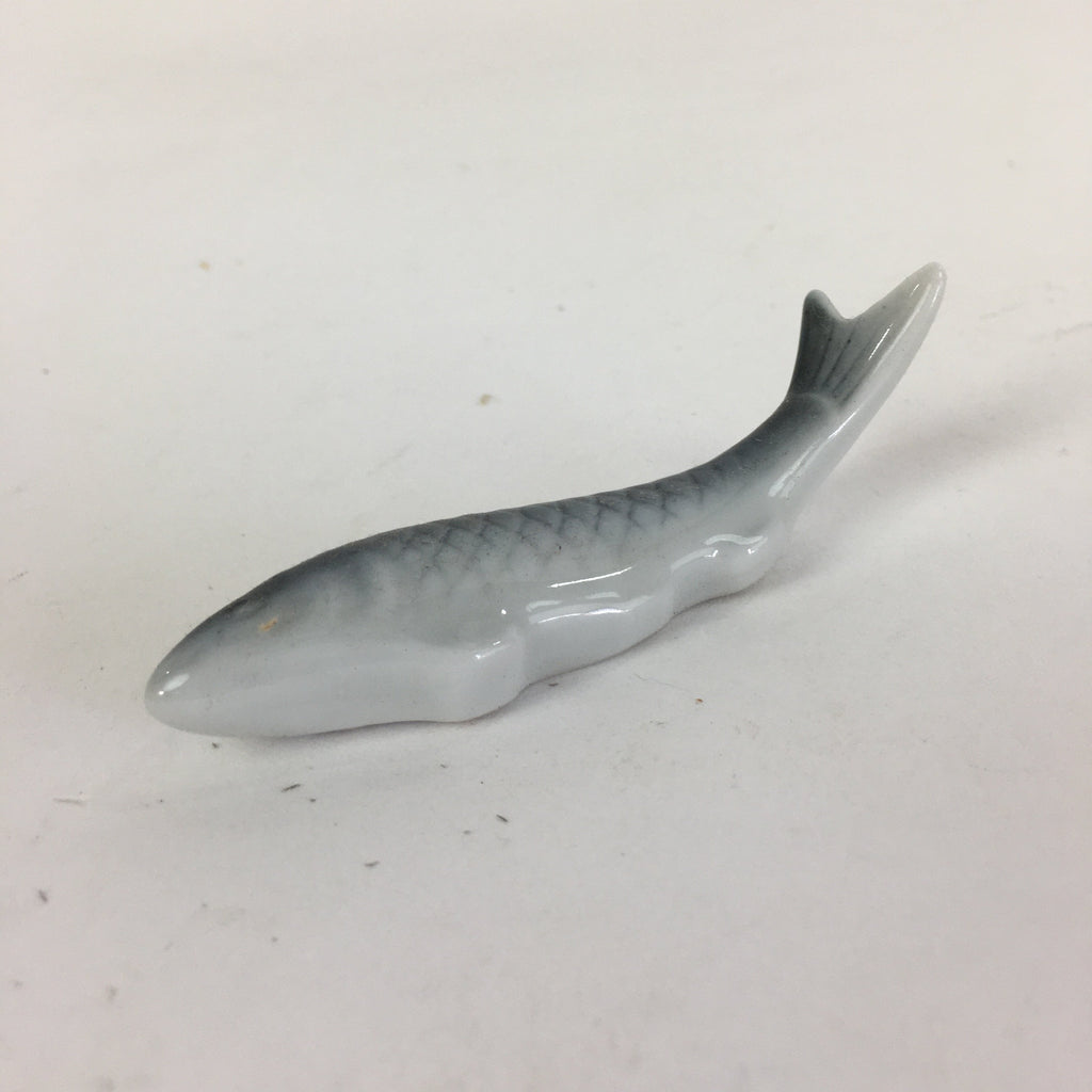 Japanese Porcelain Chopstick Rest Holder Vtg Gray Fish Shape Hashioki CR218