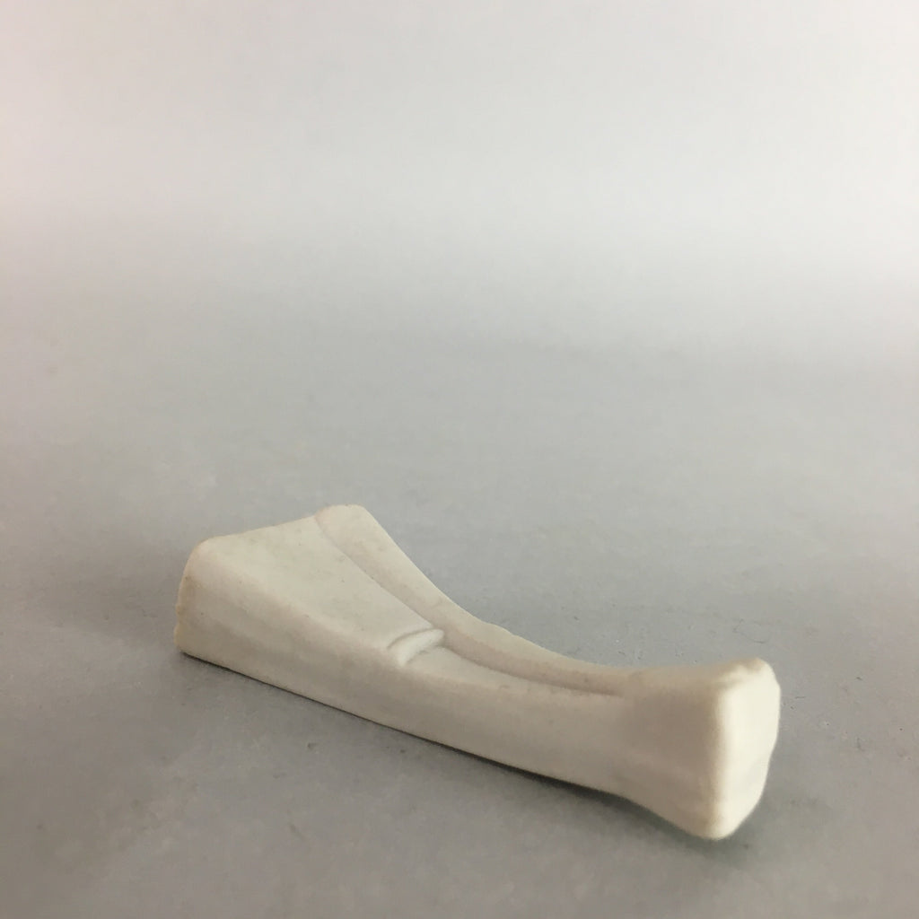 Japanese Porcelain Chopstick Rest Holder Vtg Hashioki Fan Handmade CR177