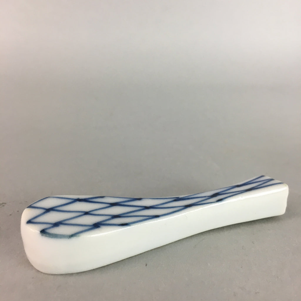 Japanese Porcelain Chopstick Rest Holder Vtg Hashioki Sometsuke Rice Scoop CR151