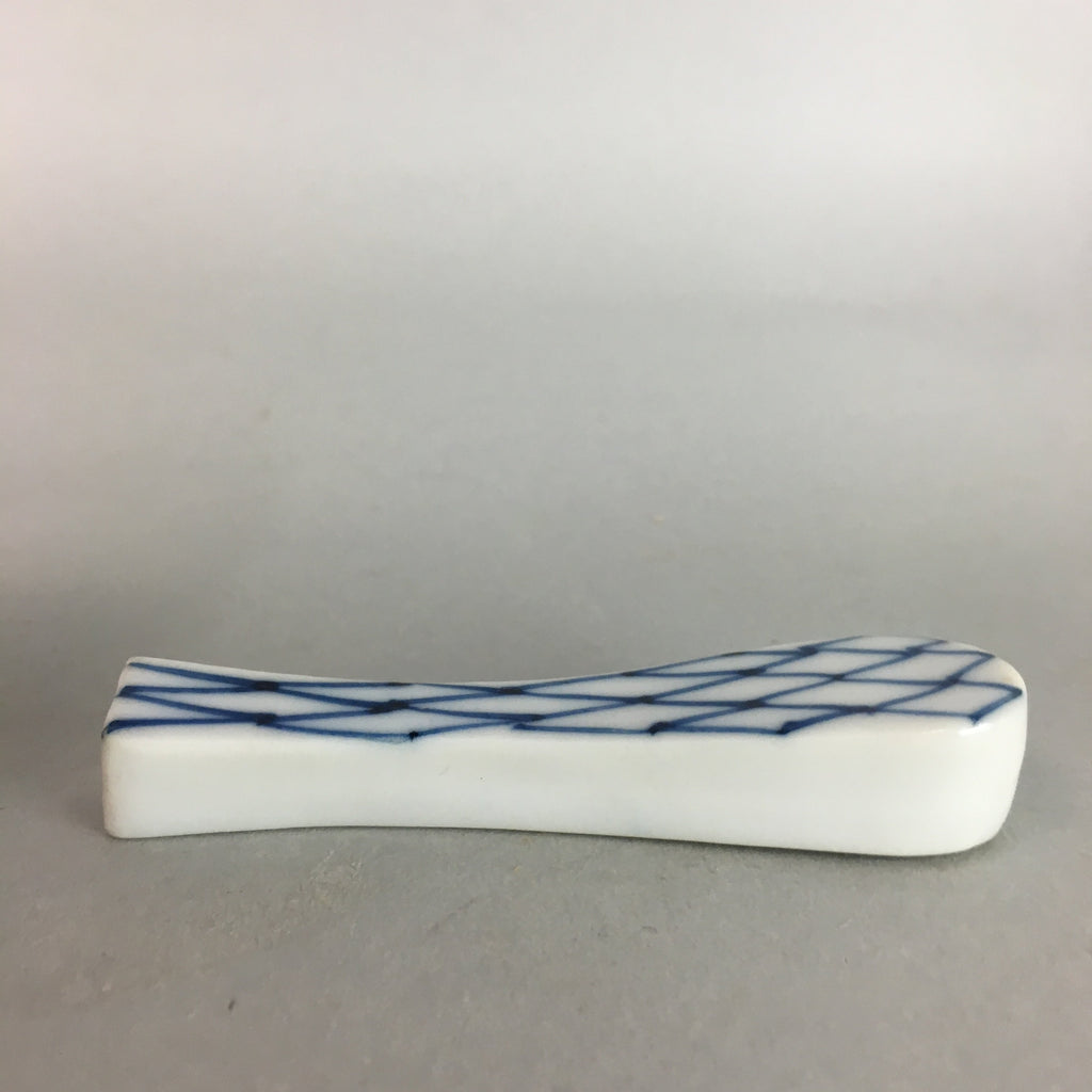 Japanese Porcelain Chopstick Rest Holder Vtg Hashioki Sometsuke Rice Scoop CR151