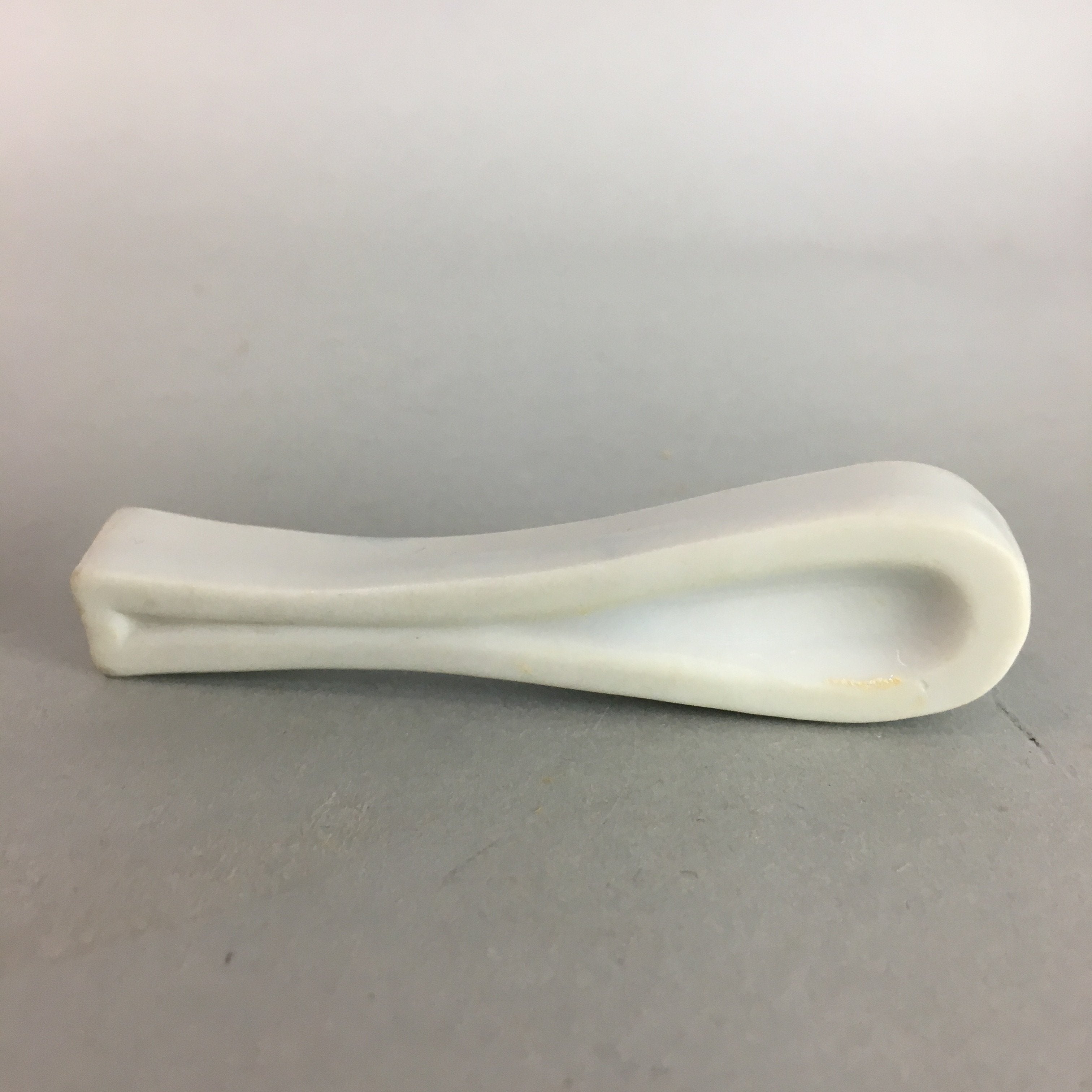Japanese Porcelain Chopstick Rest Holder Vtg Hashioki Sometsuke Rice Scoop CR151