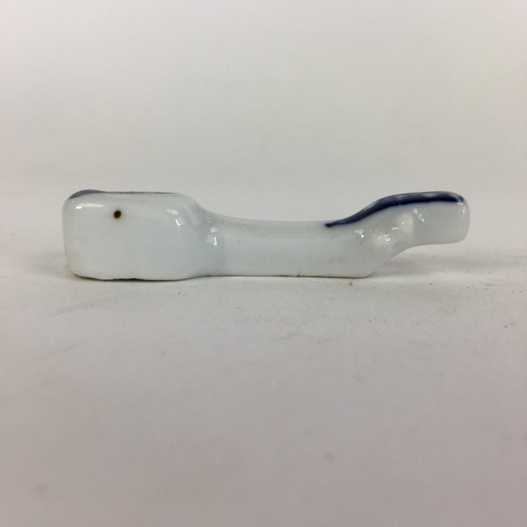 Japanese Porcelain Chopstick Rest Holder Vtg Japanese Guitar Shape Hashioki CR26