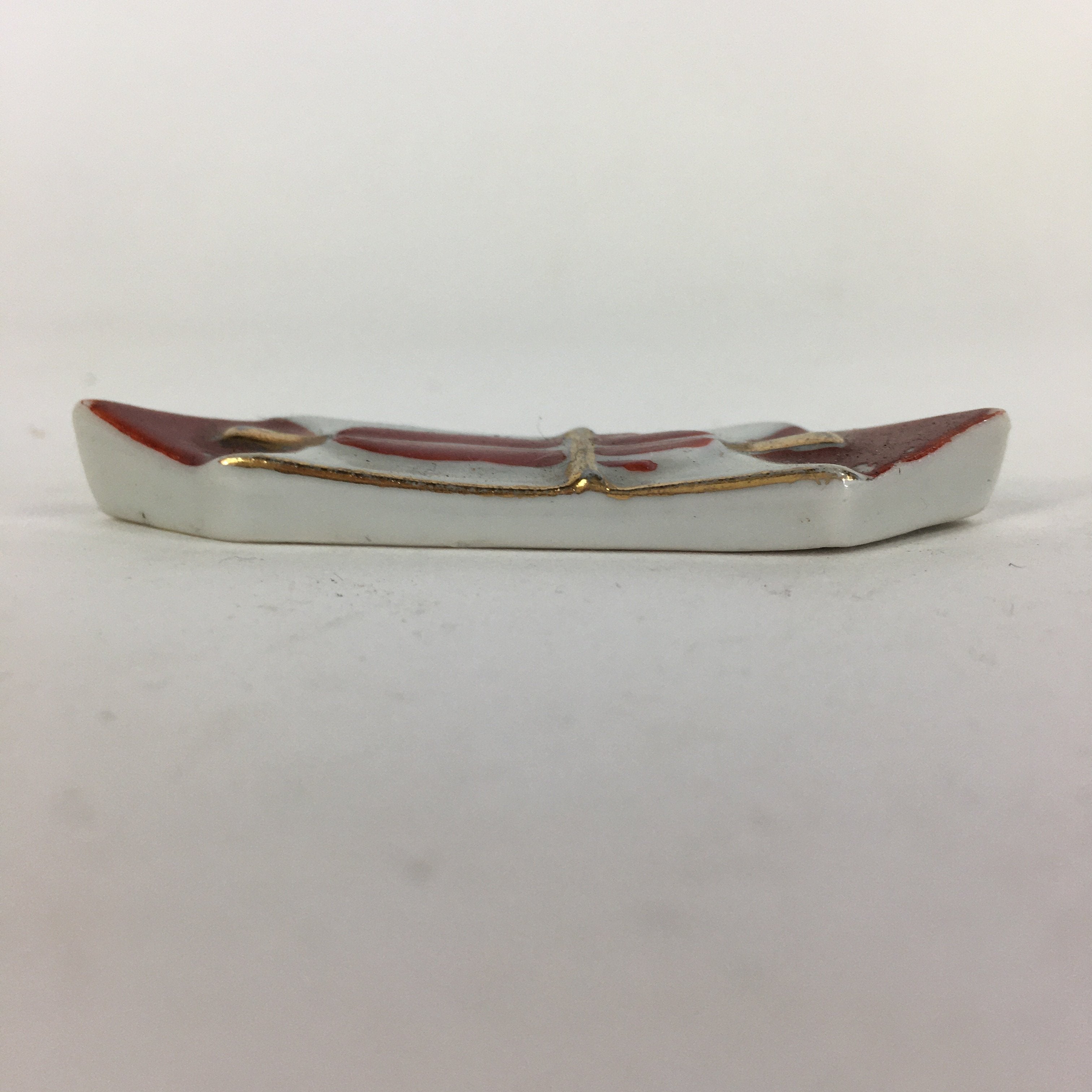 Japanese Porcelain Chopstick Rest Holder Vtg Japanese Noshi Lucky Charm CR230