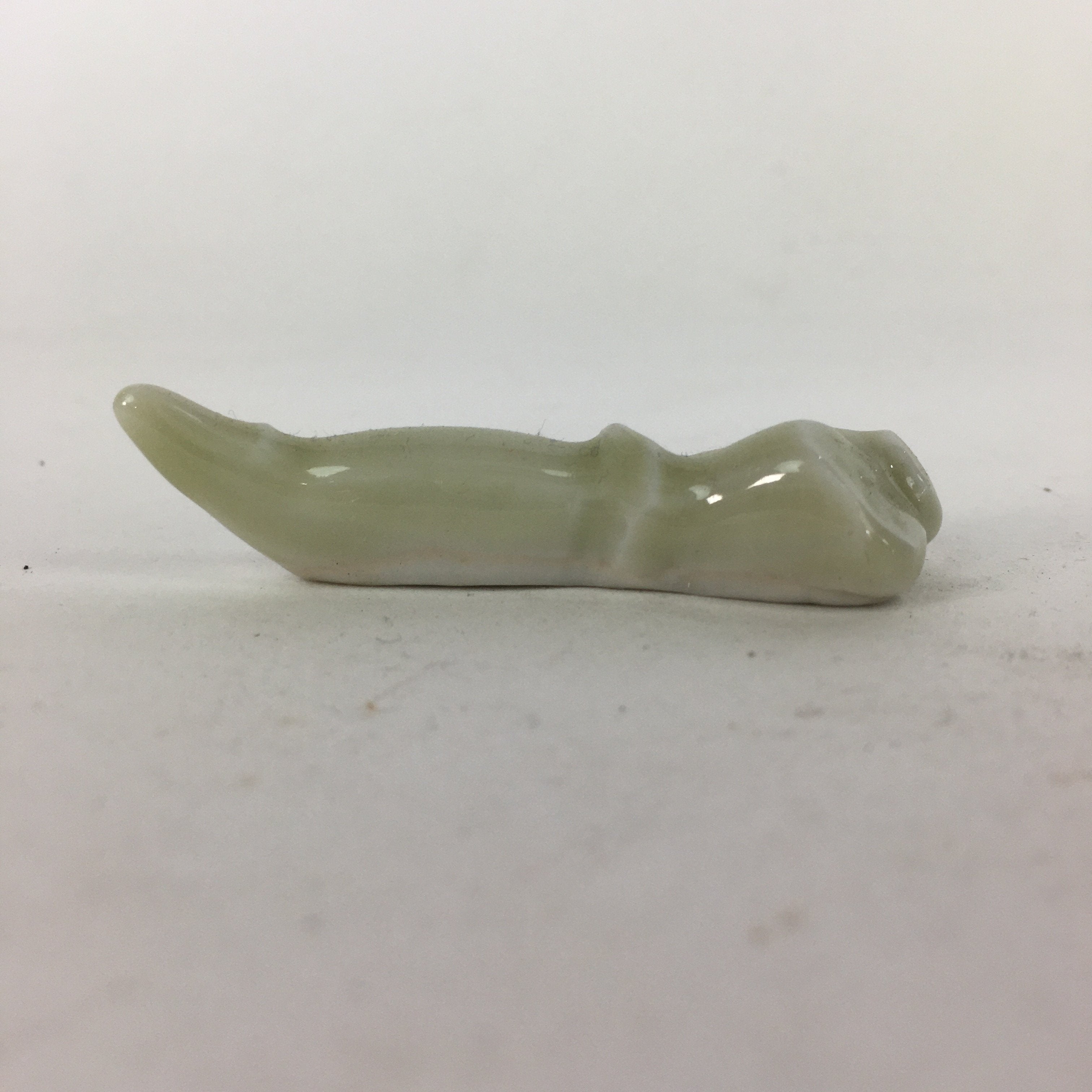 Japanese Porcelain Chopstick Rest Holder Vtg Lotus Root Shape Hashioki CR261
