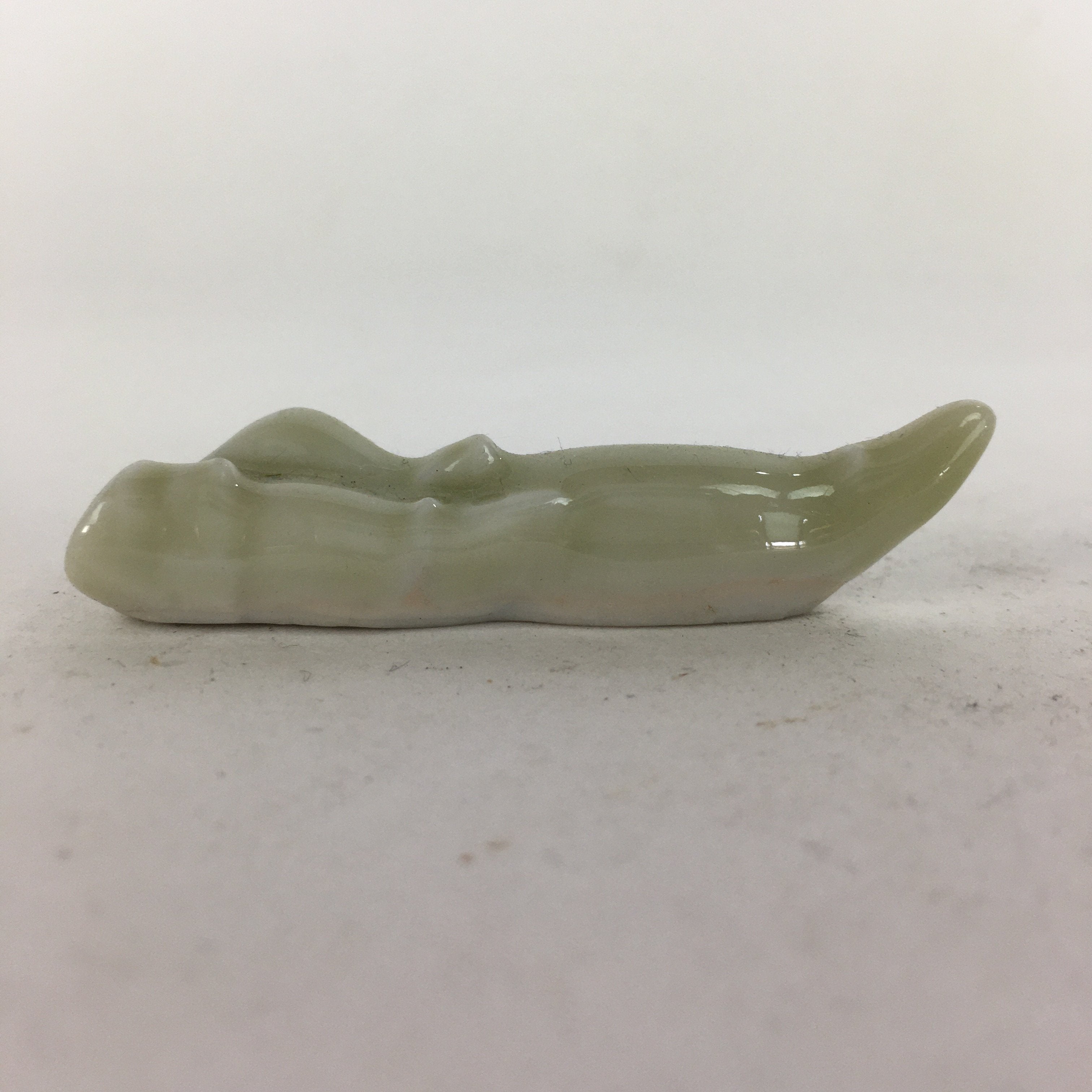 Japanese Porcelain Chopstick Rest Holder Vtg Lotus Root Shape Hashioki CR261