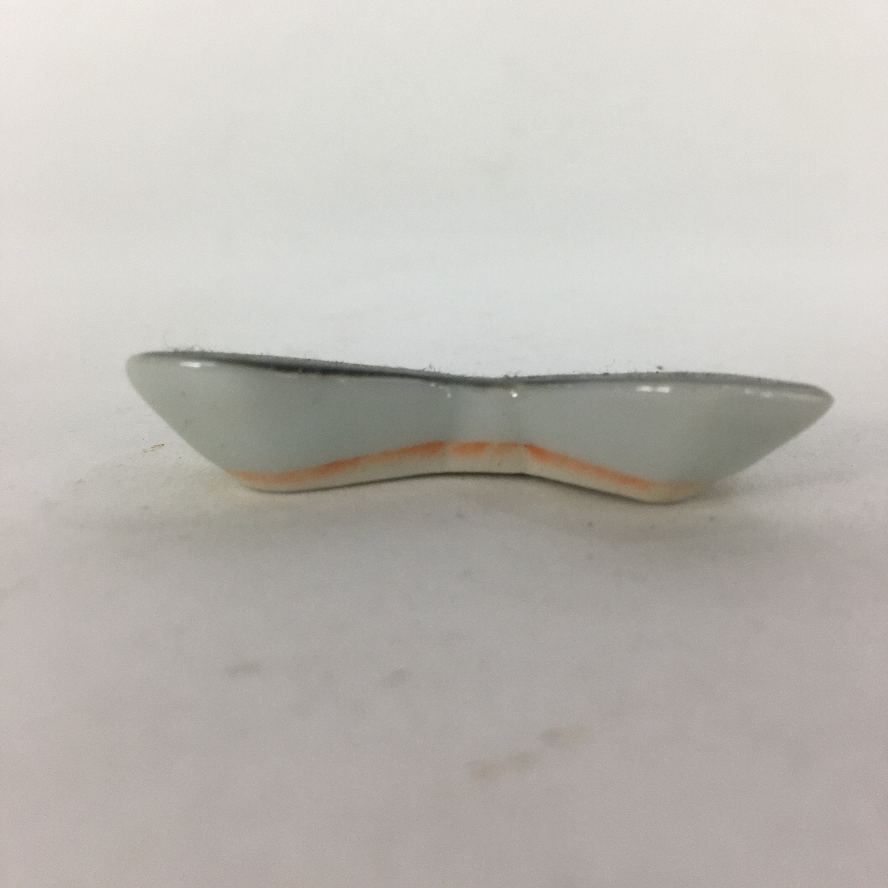 Japanese Porcelain Chopstick Rest Holder Vtg New leaves Green Hashioki CR238