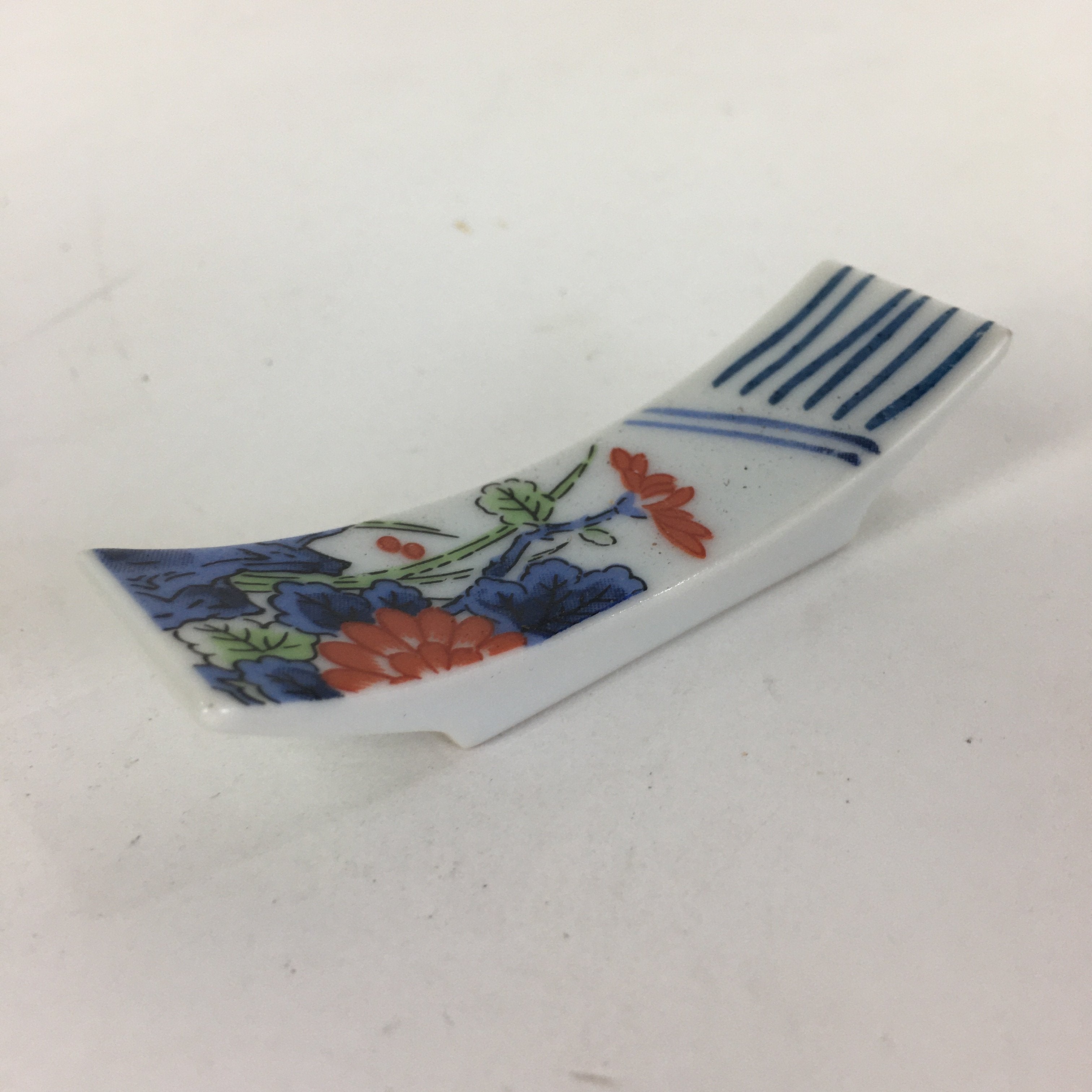 Japanese Porcelain Chopstick Rest Holder Vtg Sometsuke Red Chrysanthemum CR205