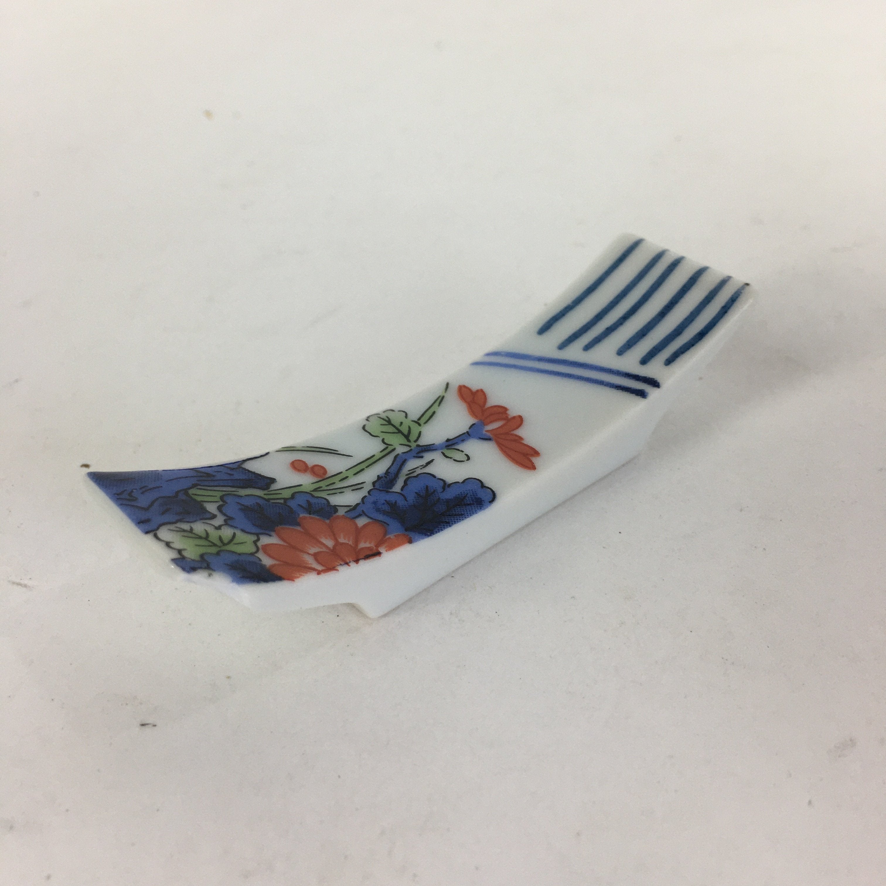 Japanese Porcelain Chopstick Rest Holder Vtg Sometsuke Red Chrysanthemum CR210