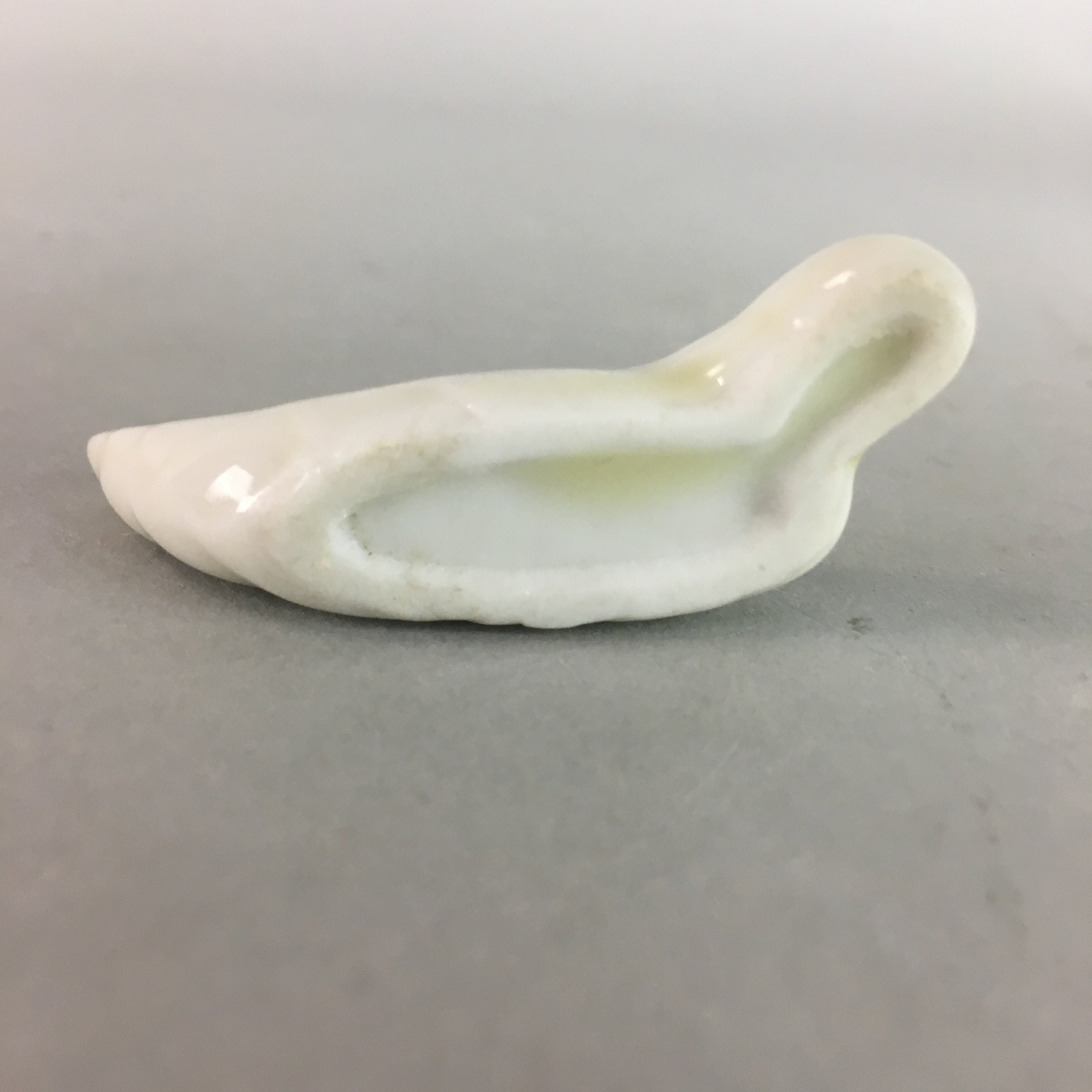 Japanese Porcelain Chopstick Rest Holder Vtg Sprout Design Handmade CR174