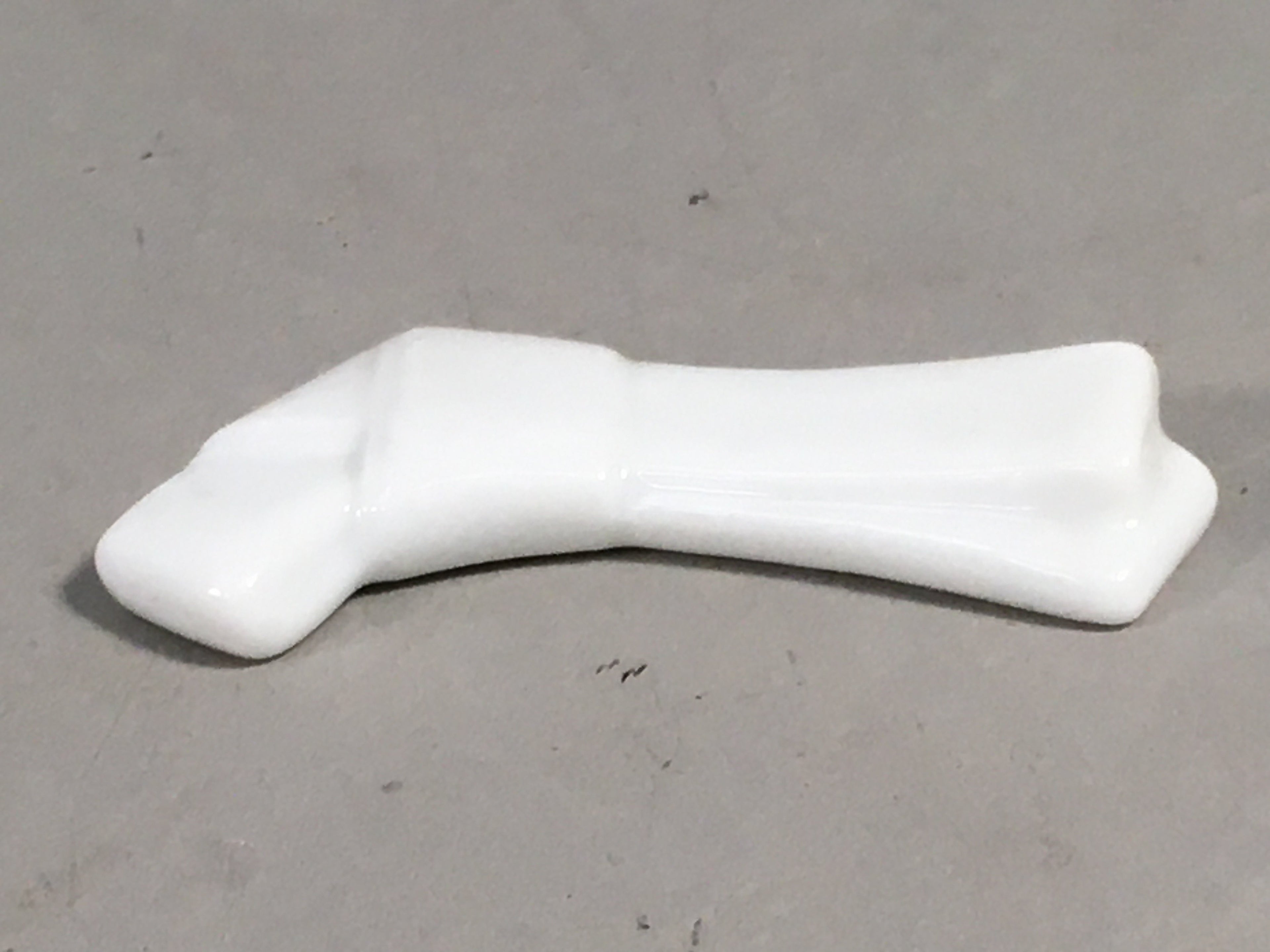 Japanese Porcelain Chopstick Rest Holder Vtg White Tie String Ribbon CR192