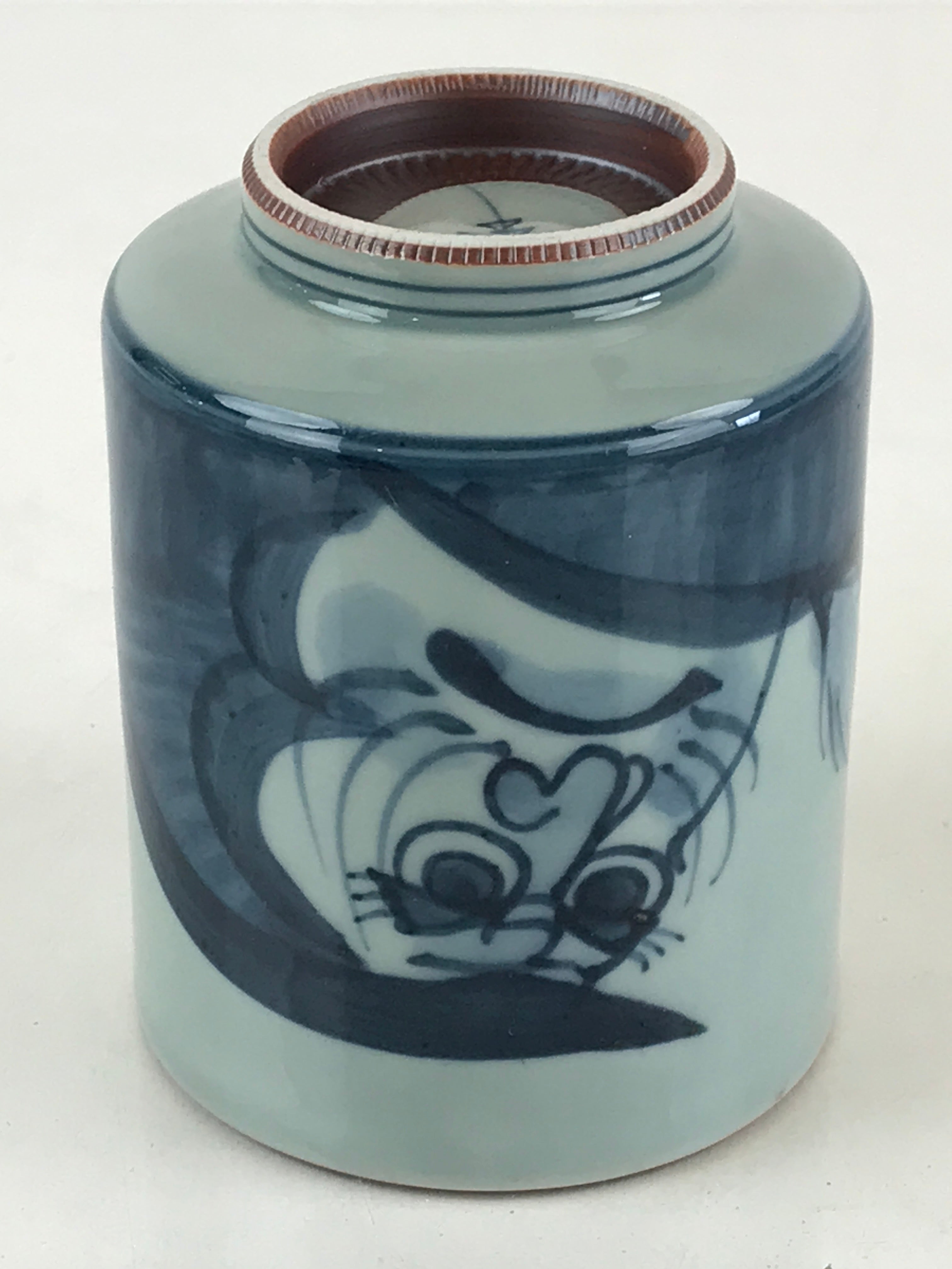 Japanese Porcelain Hasami Ware Teacup Yunomi Vtg Blue Sometsuke Daruma TC326