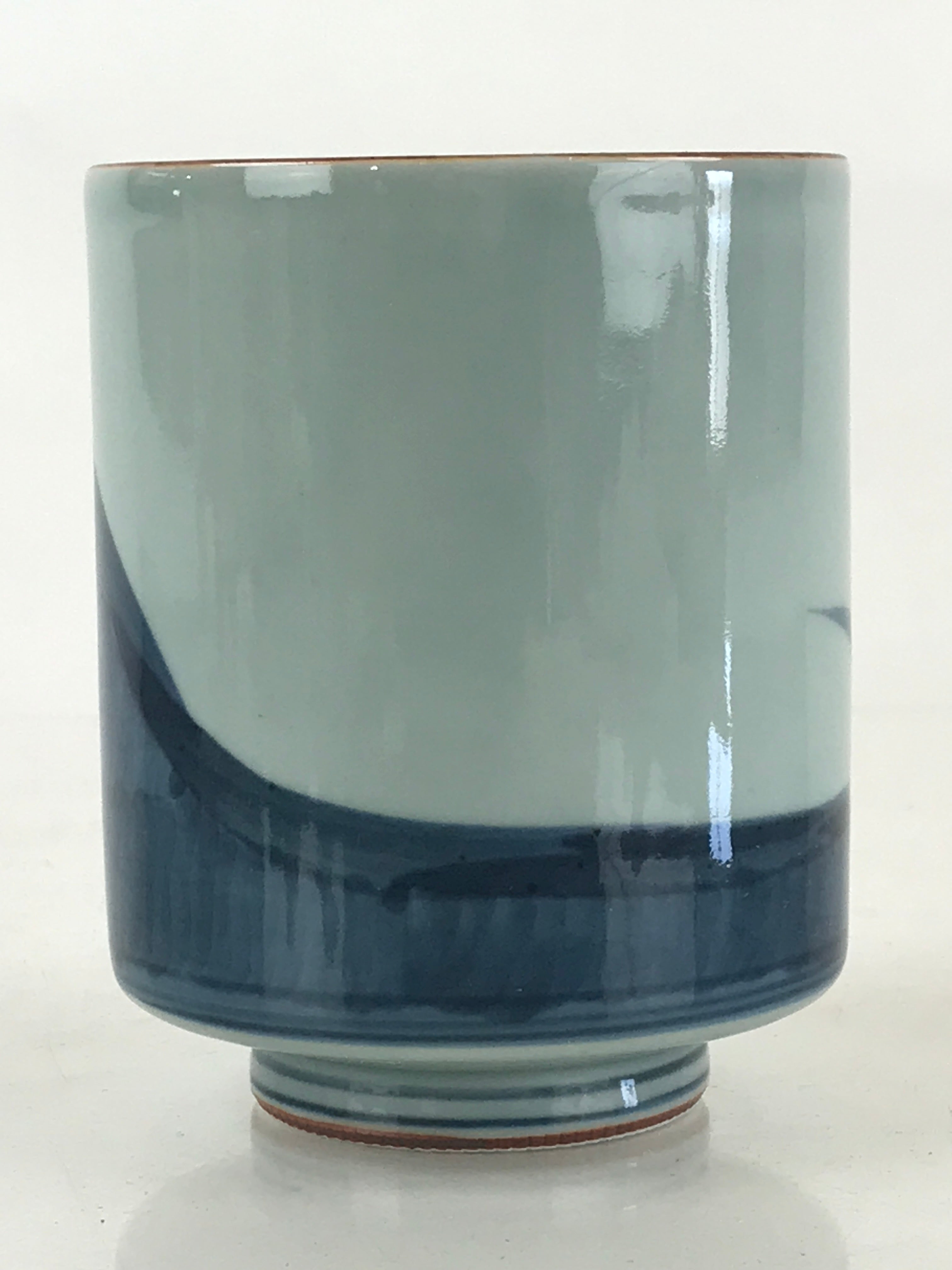 Japanese Porcelain Hasami Ware Teacup Yunomi Vtg Blue Sometsuke Daruma TC328