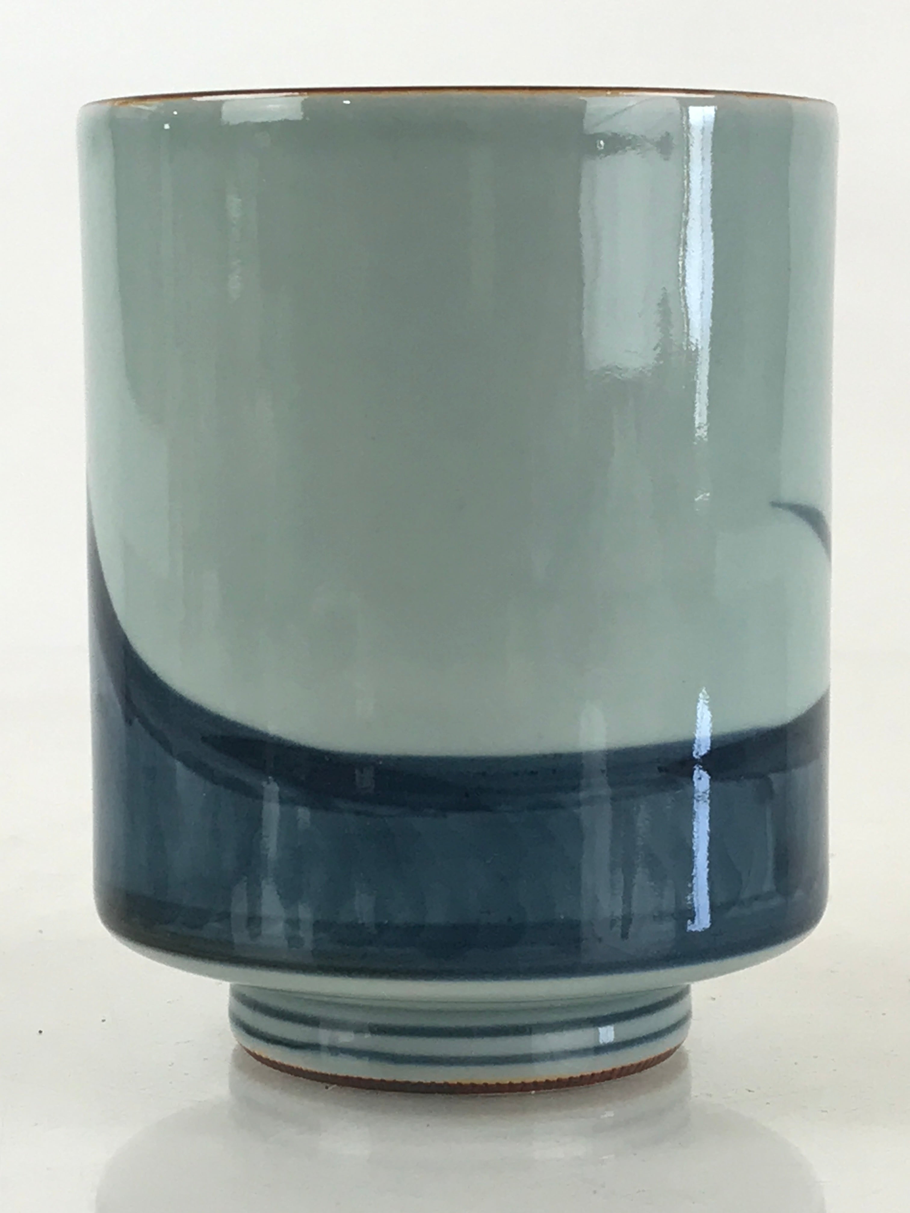 Japanese Porcelain Hasami Ware Teacup Yunomi Vtg Blue Sometsuke Daruma TC329