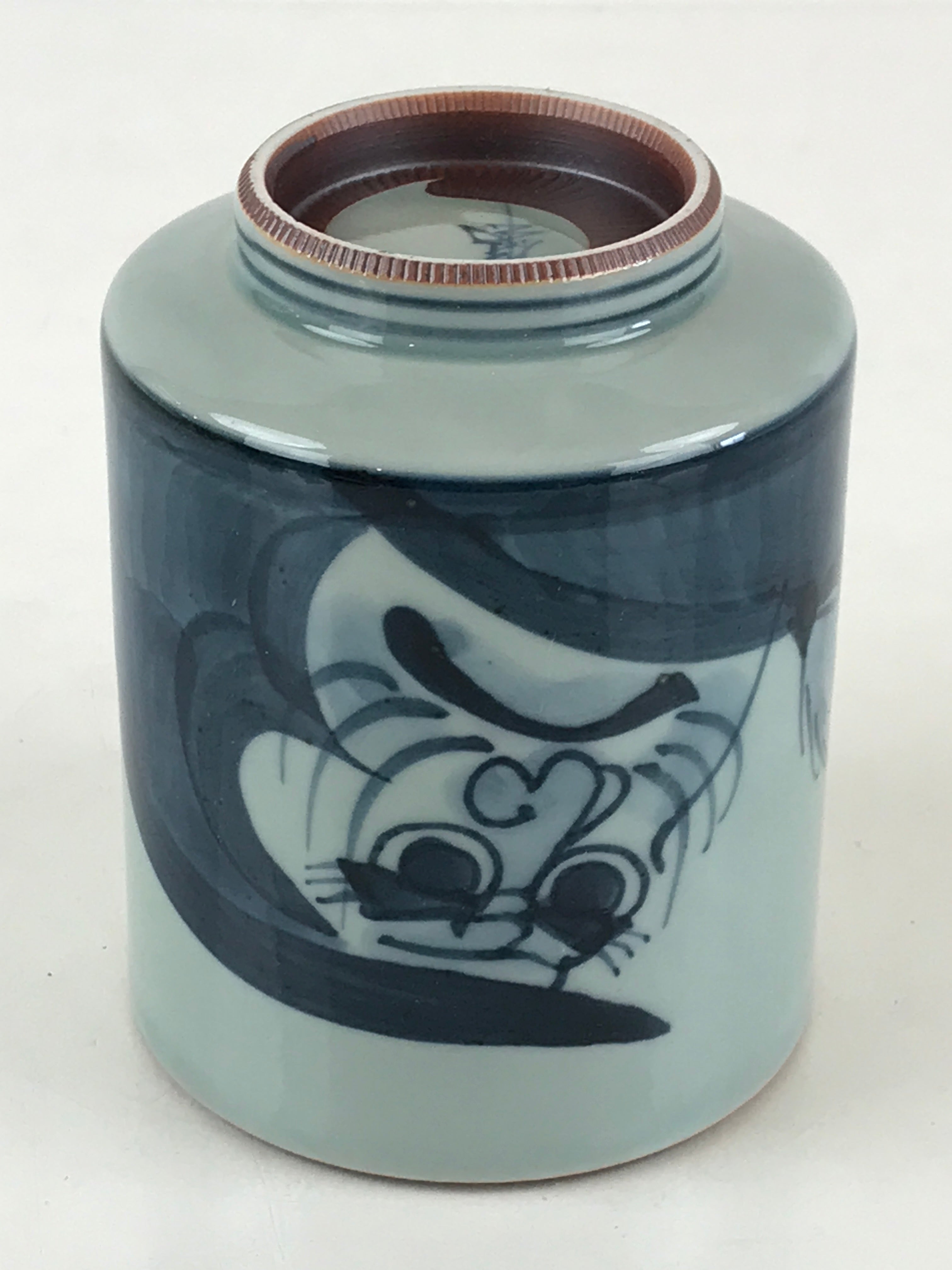 Japanese Porcelain Hasami Ware Teacup Yunomi Vtg Blue Sometsuke Daruma TC329