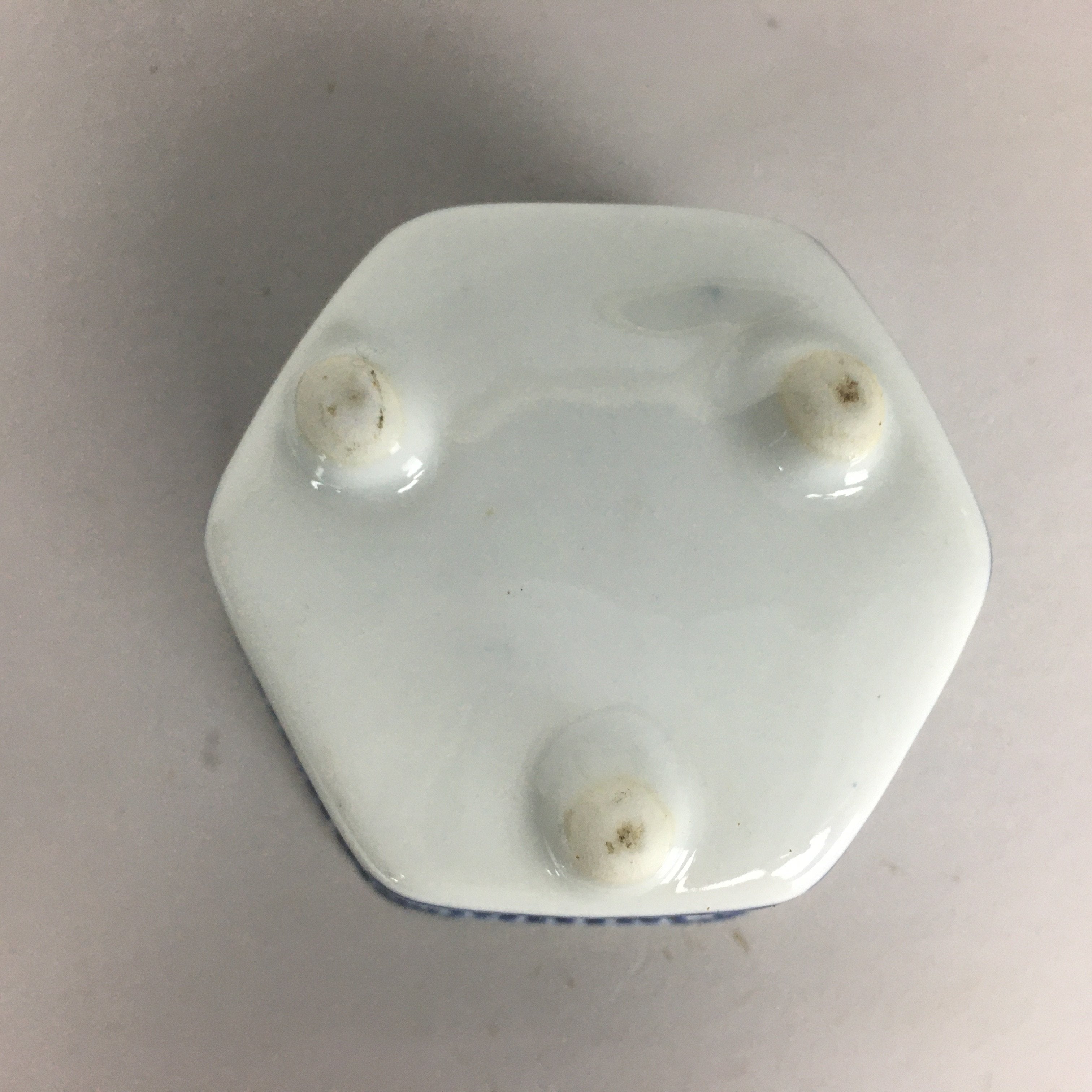 Japanese Porcelain Incense Burner Vtg Sometsuke Koro White Bule BU390