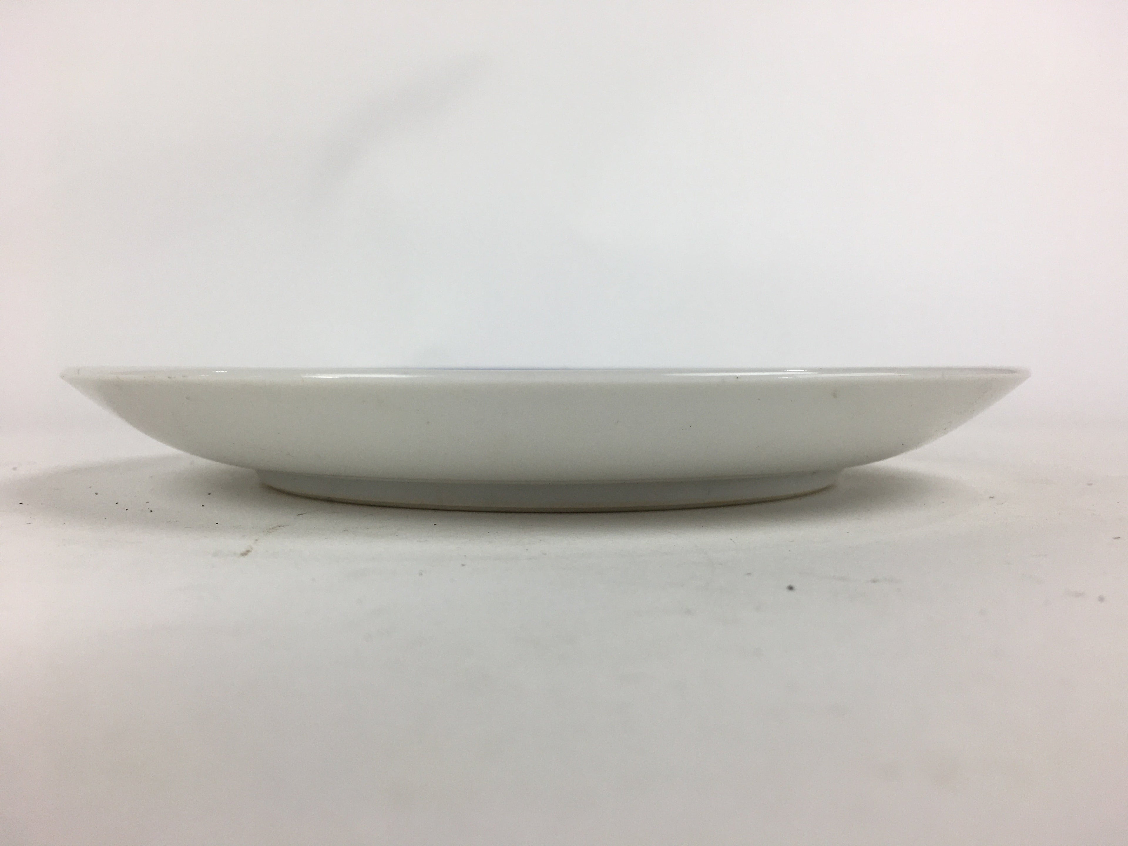 Japanese Porcelain Kutani Ware Plate Vtg White Flower Design Round Sara PP765