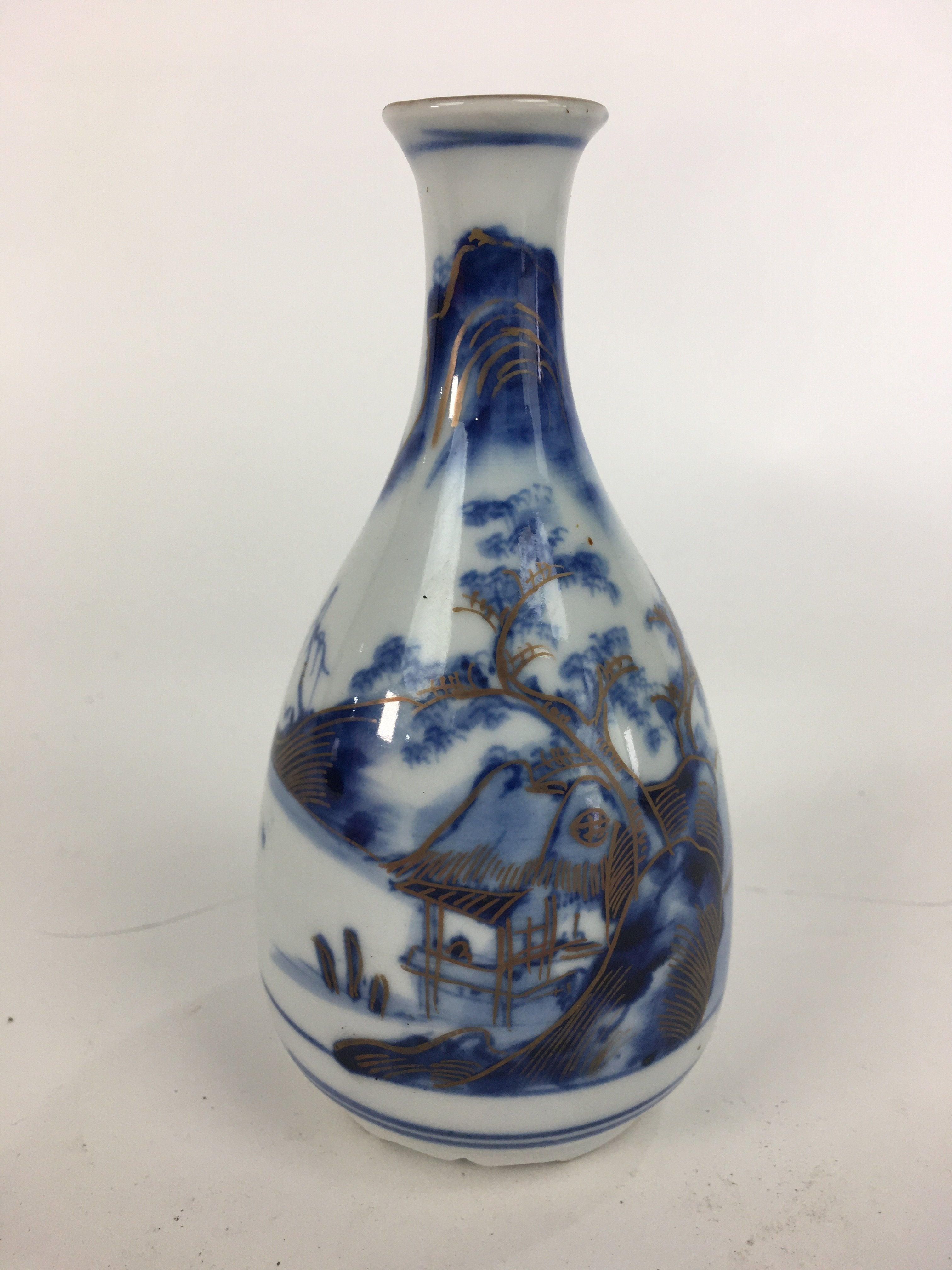 Japanese Porcelain Kutani ware Sake Bottle Tokkuri Vtg Gold Mountain Design TS30