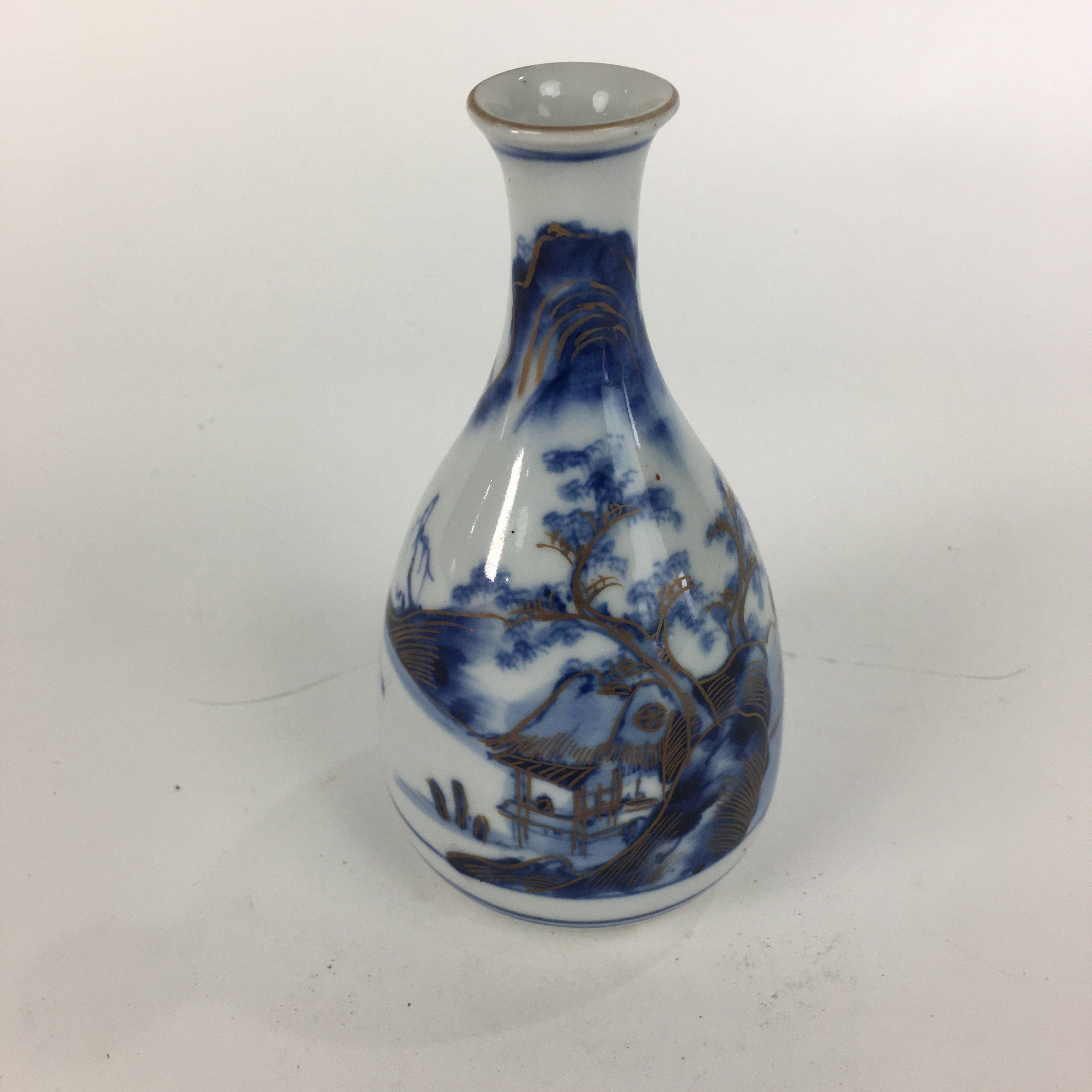Japanese Porcelain Kutani ware Sake Bottle Tokkuri Vtg Gold Mountain Design TS30