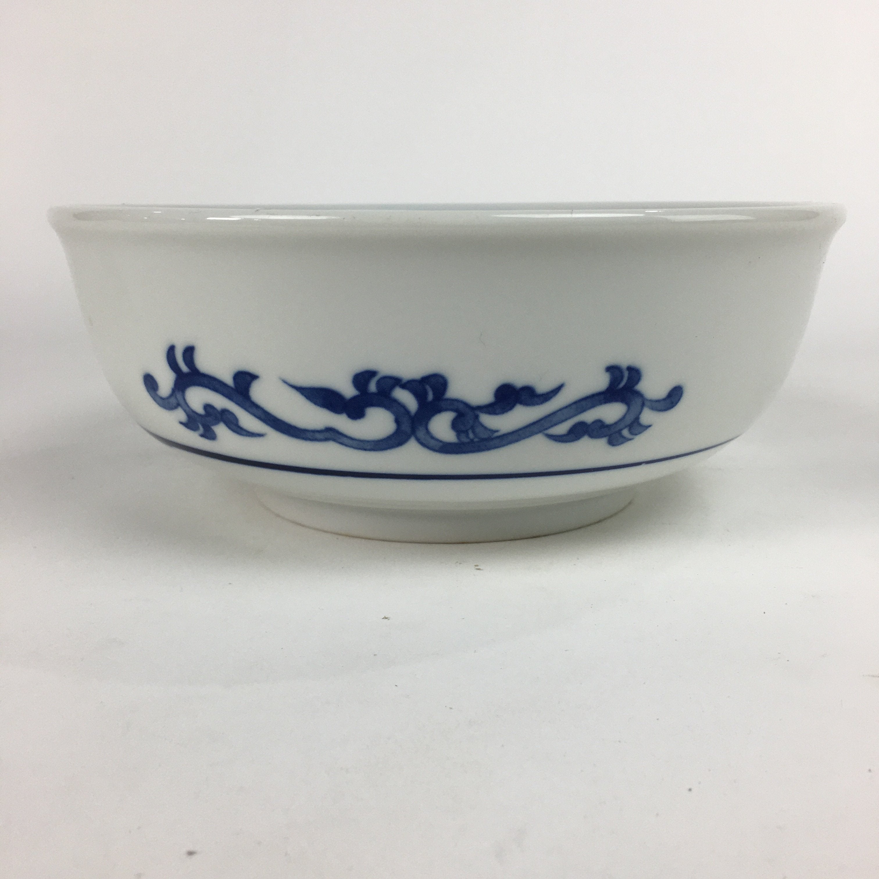 Japanese Porcelain Large Bowl Vtg Pottery White Blue Sometsuke Oobachi PP518