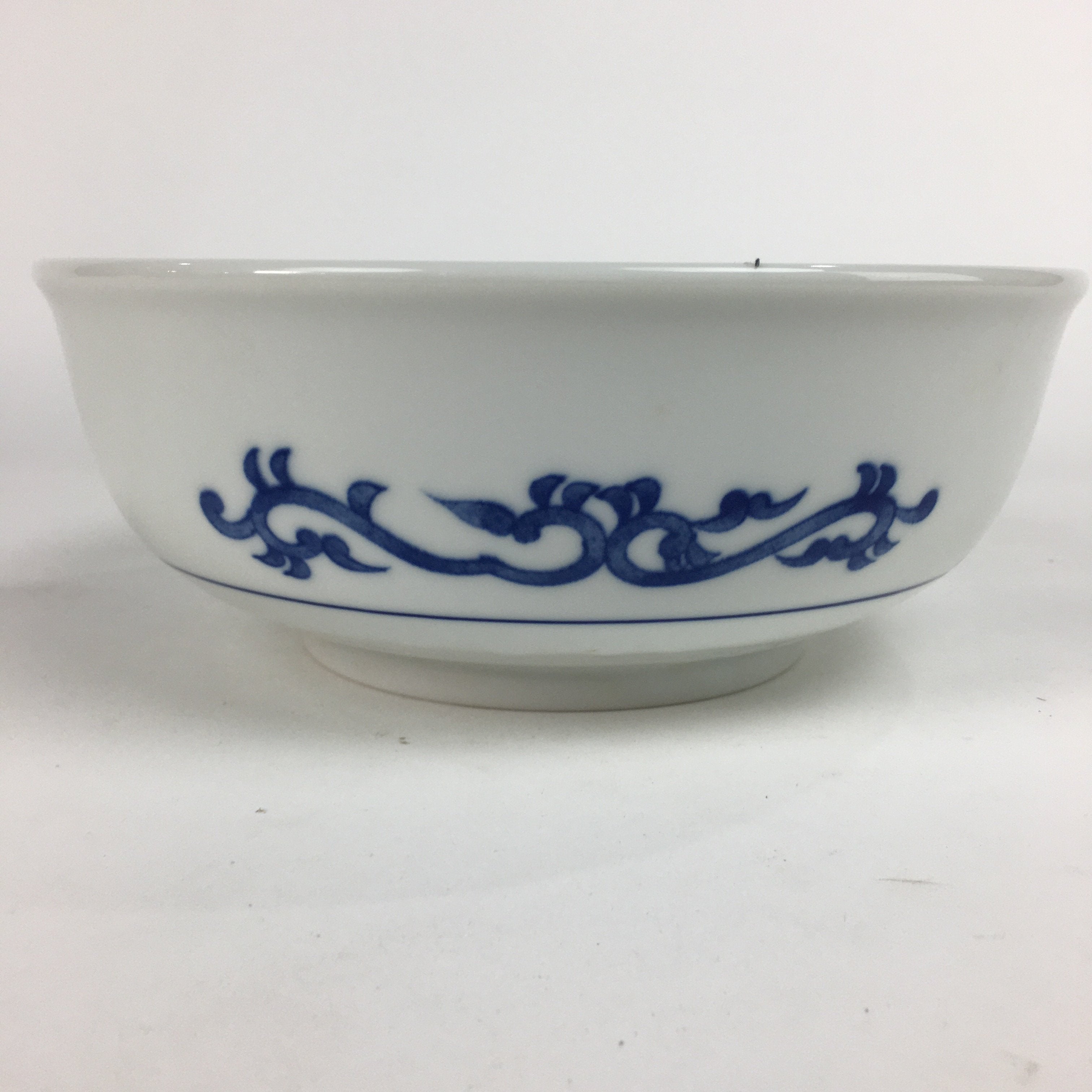 Japanese Porcelain Large Bowl Vtg Pottery White Blue Sometsuke Oobachi PP518