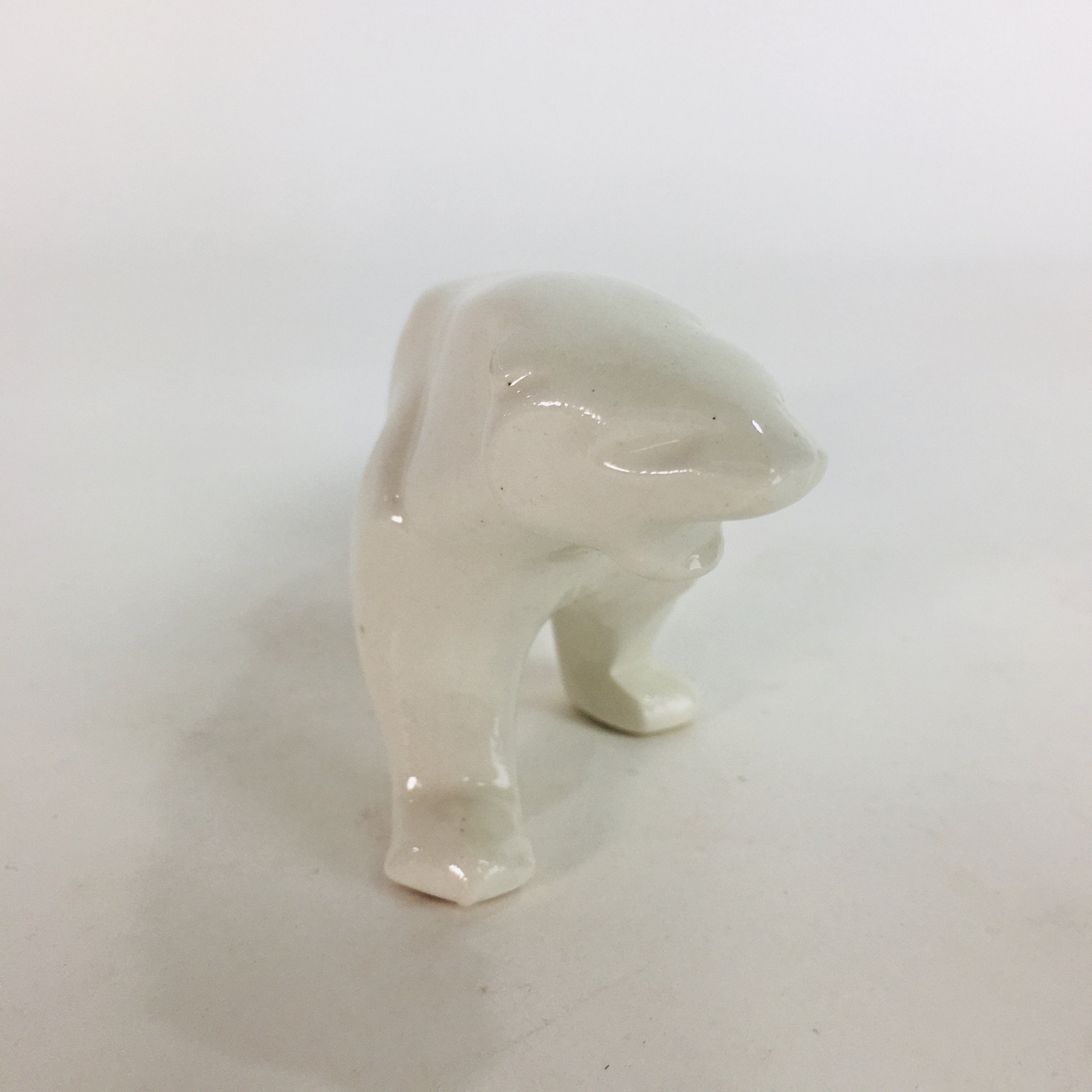 Japanese Pocelain Leopard Figurine Vtg Kokeshi Doll Pottery White Okimono KF567